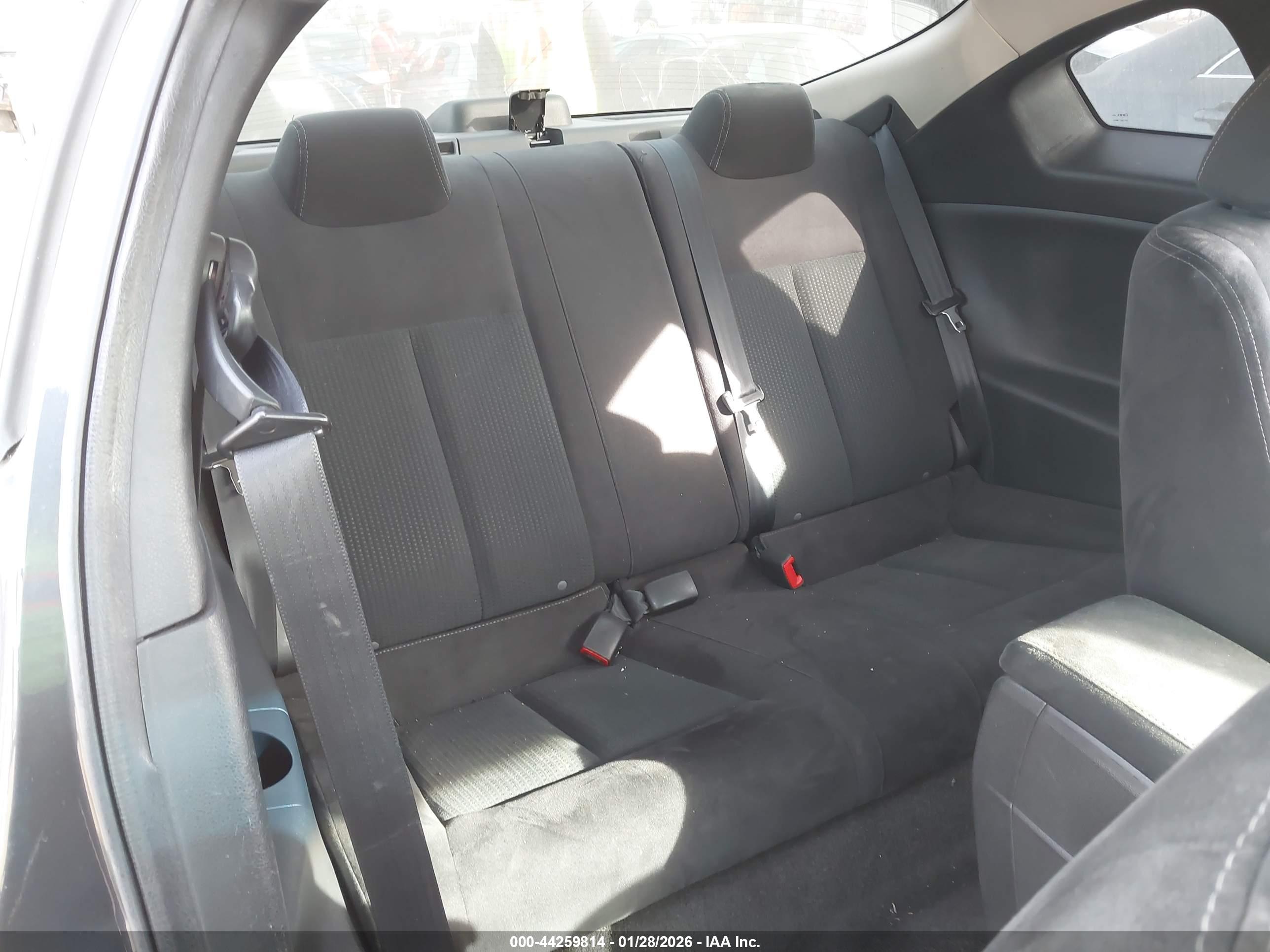 NISSAN ALTIMA image 8