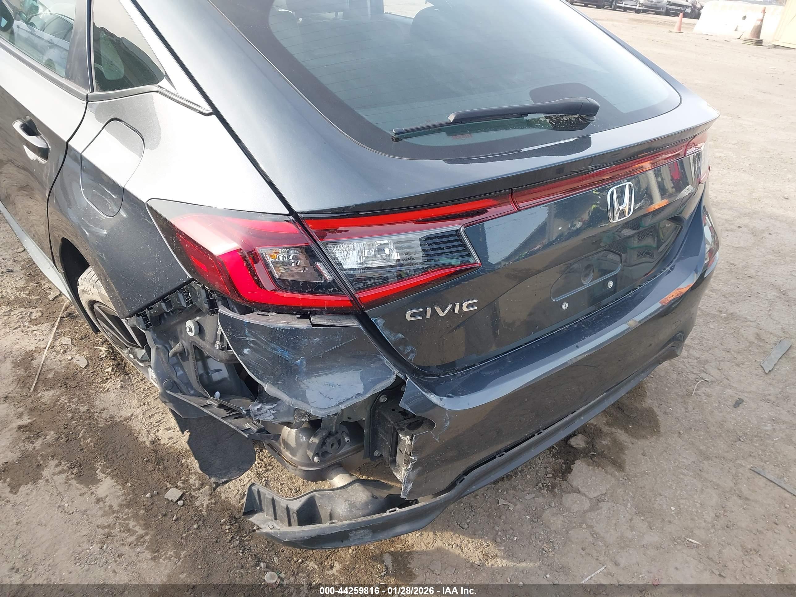 HONDA CIVIC image 6