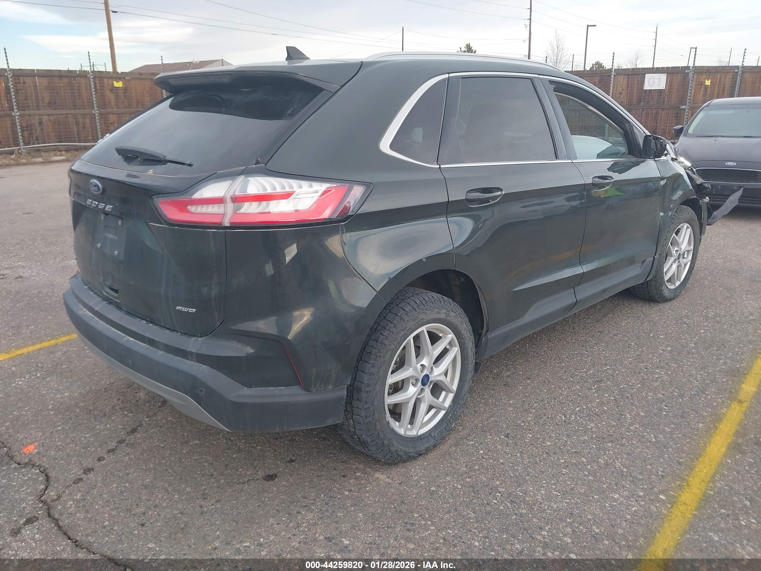 FORD EDGE image 4