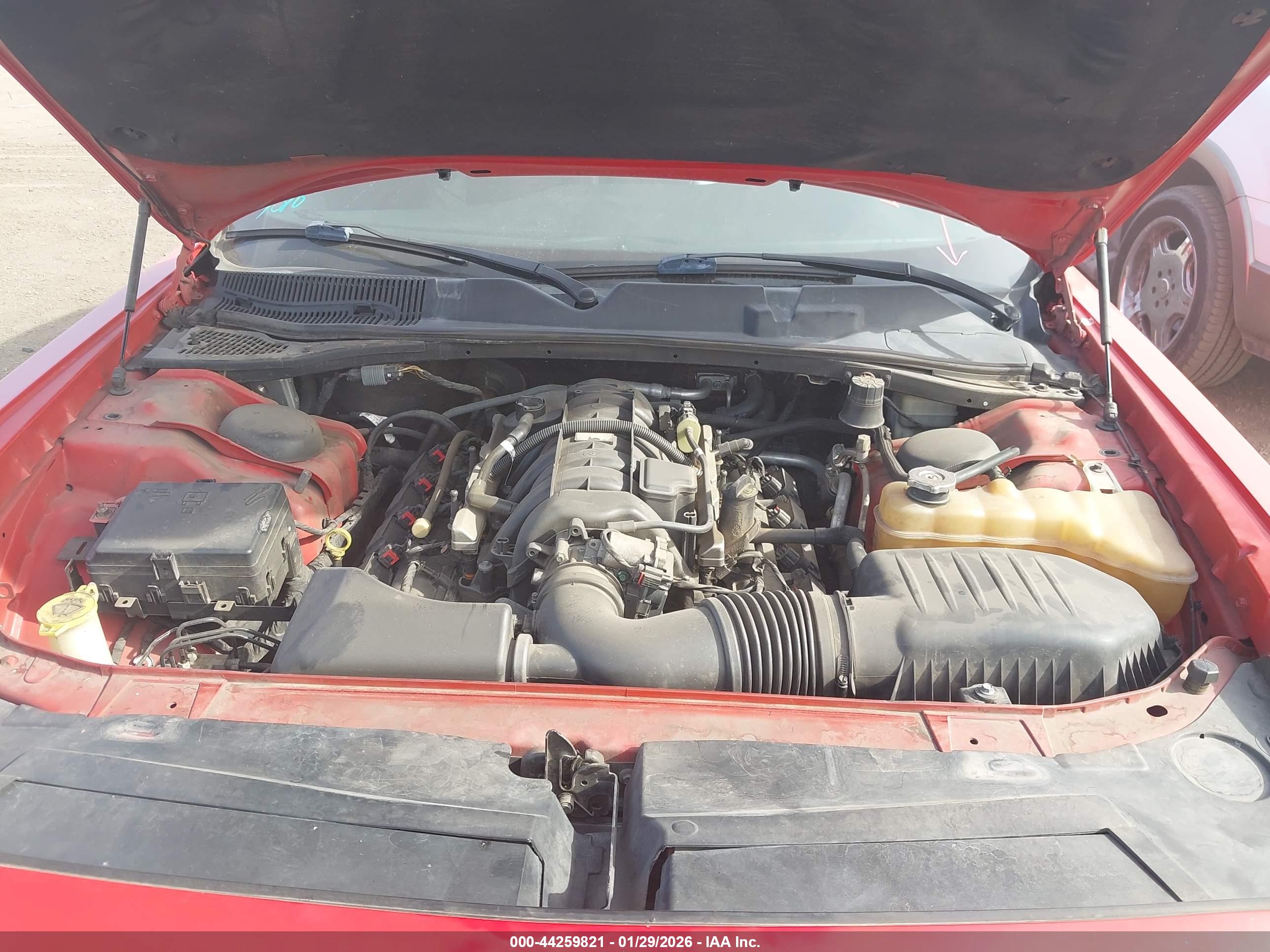 DODGE CHALLENGER image 10