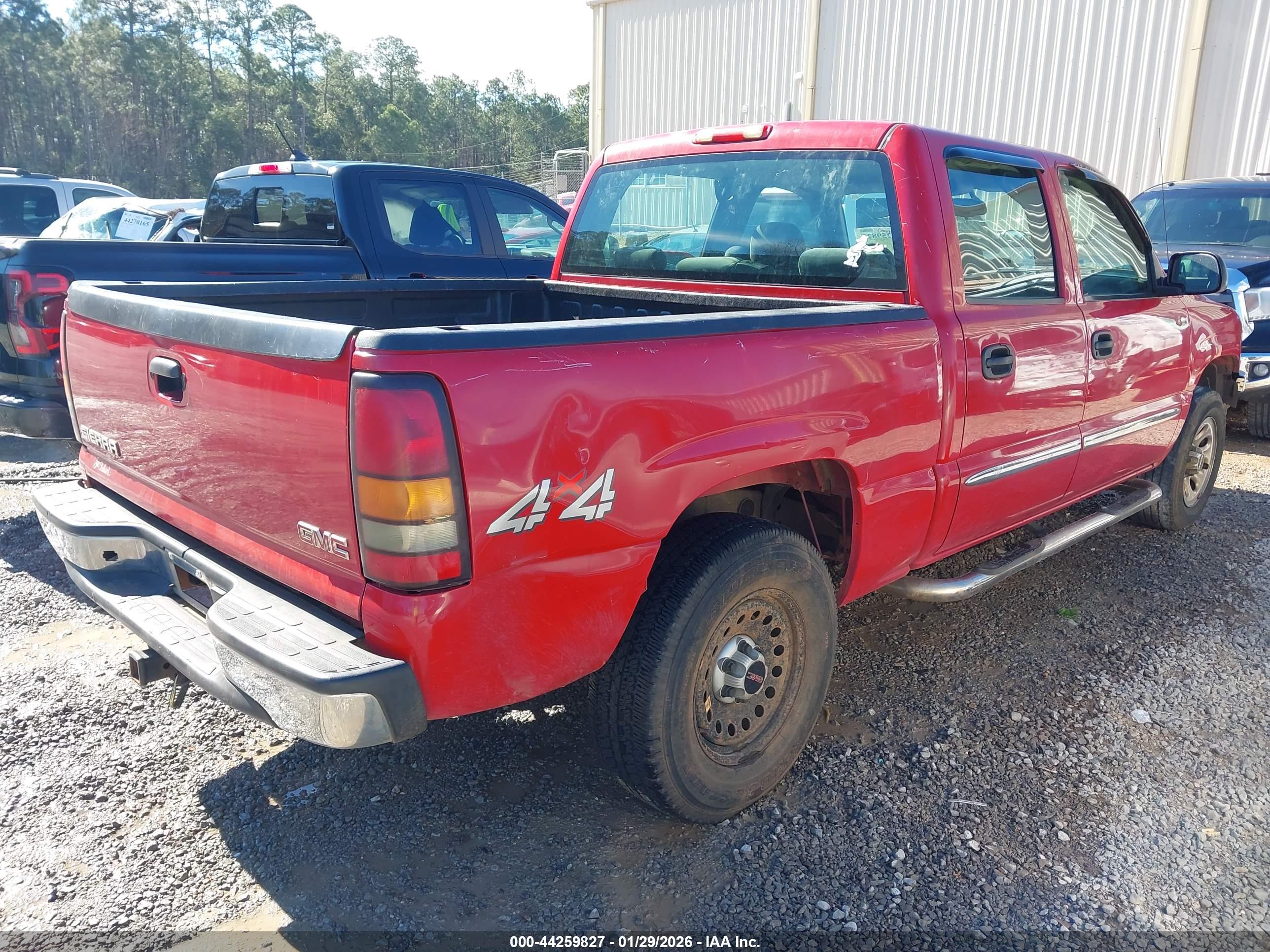 GMC SIERRA image 4