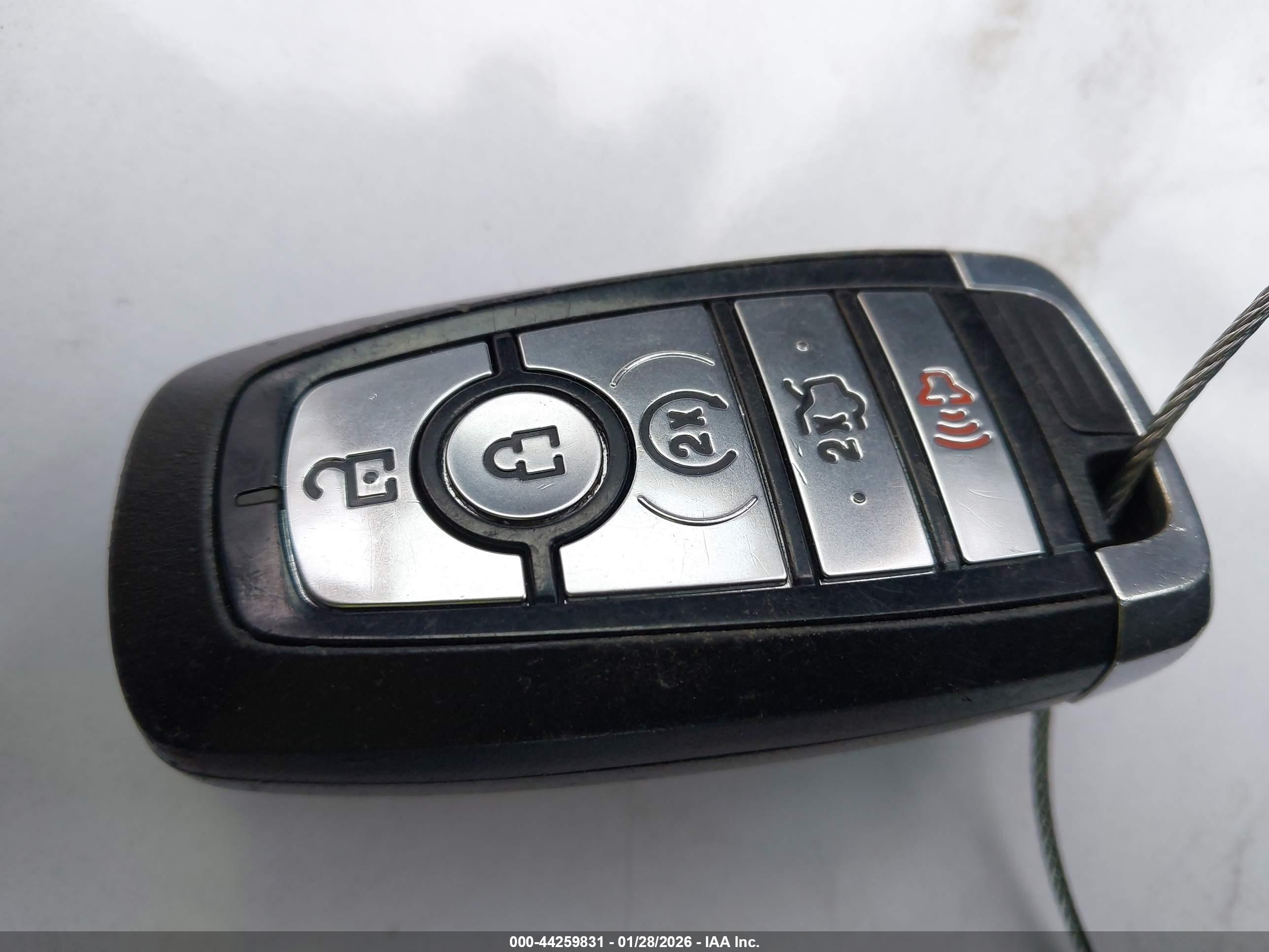 FORD EDGE image 11