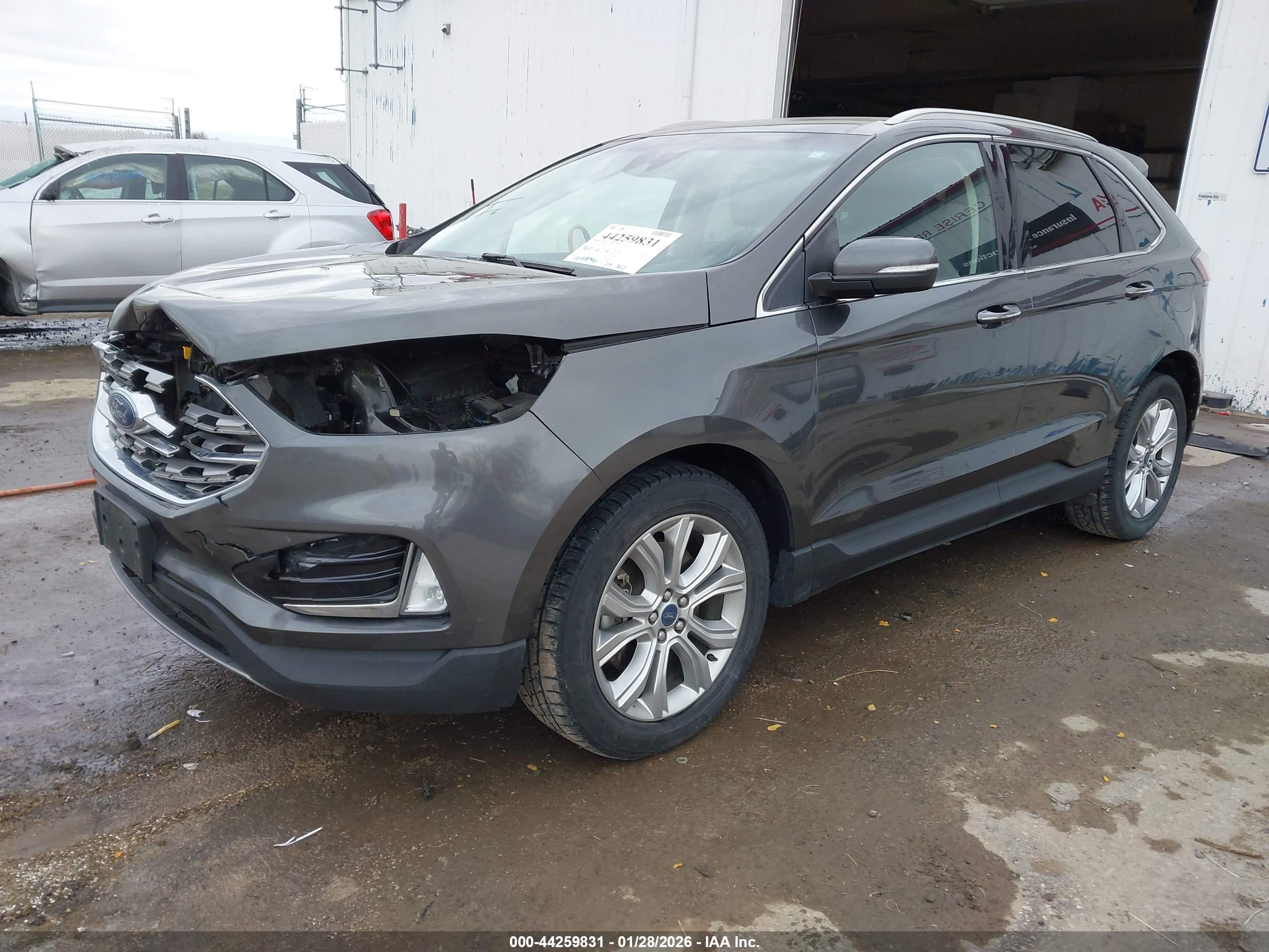 FORD EDGE image 2