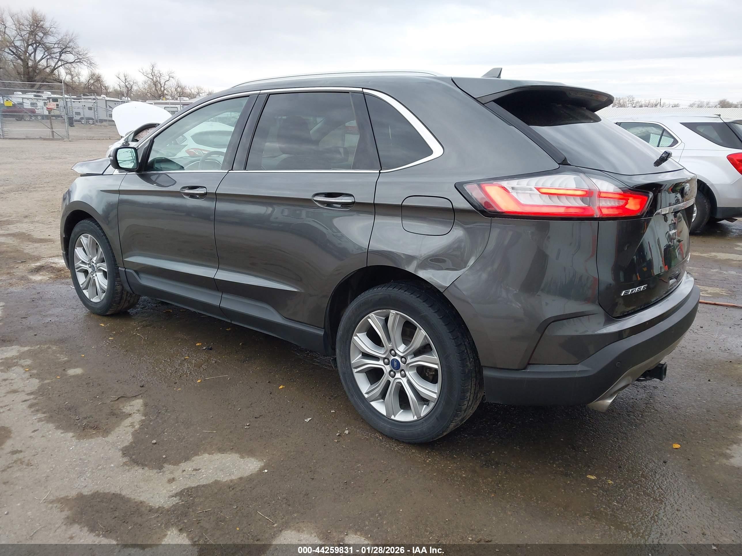 FORD EDGE image 3