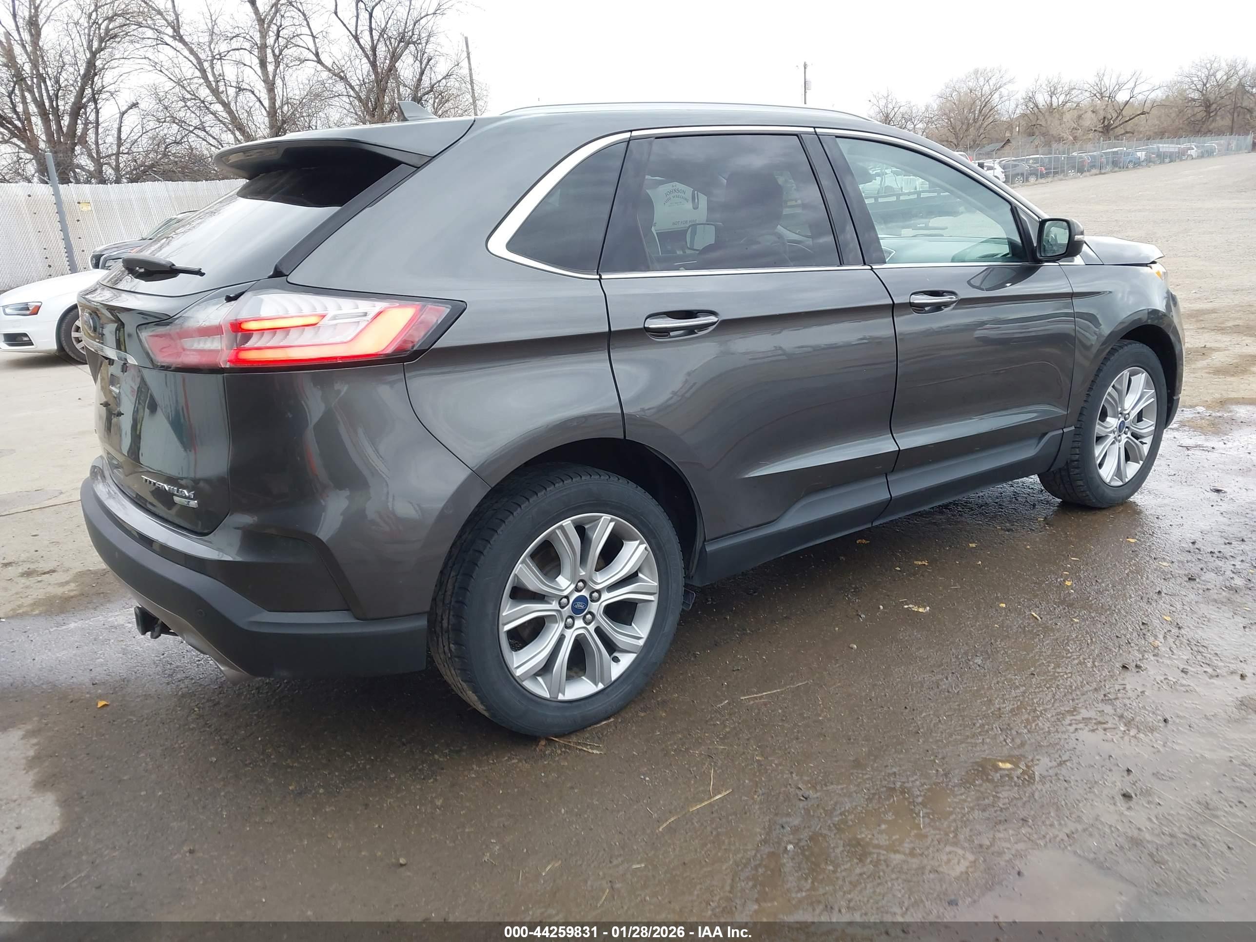 FORD EDGE image 4