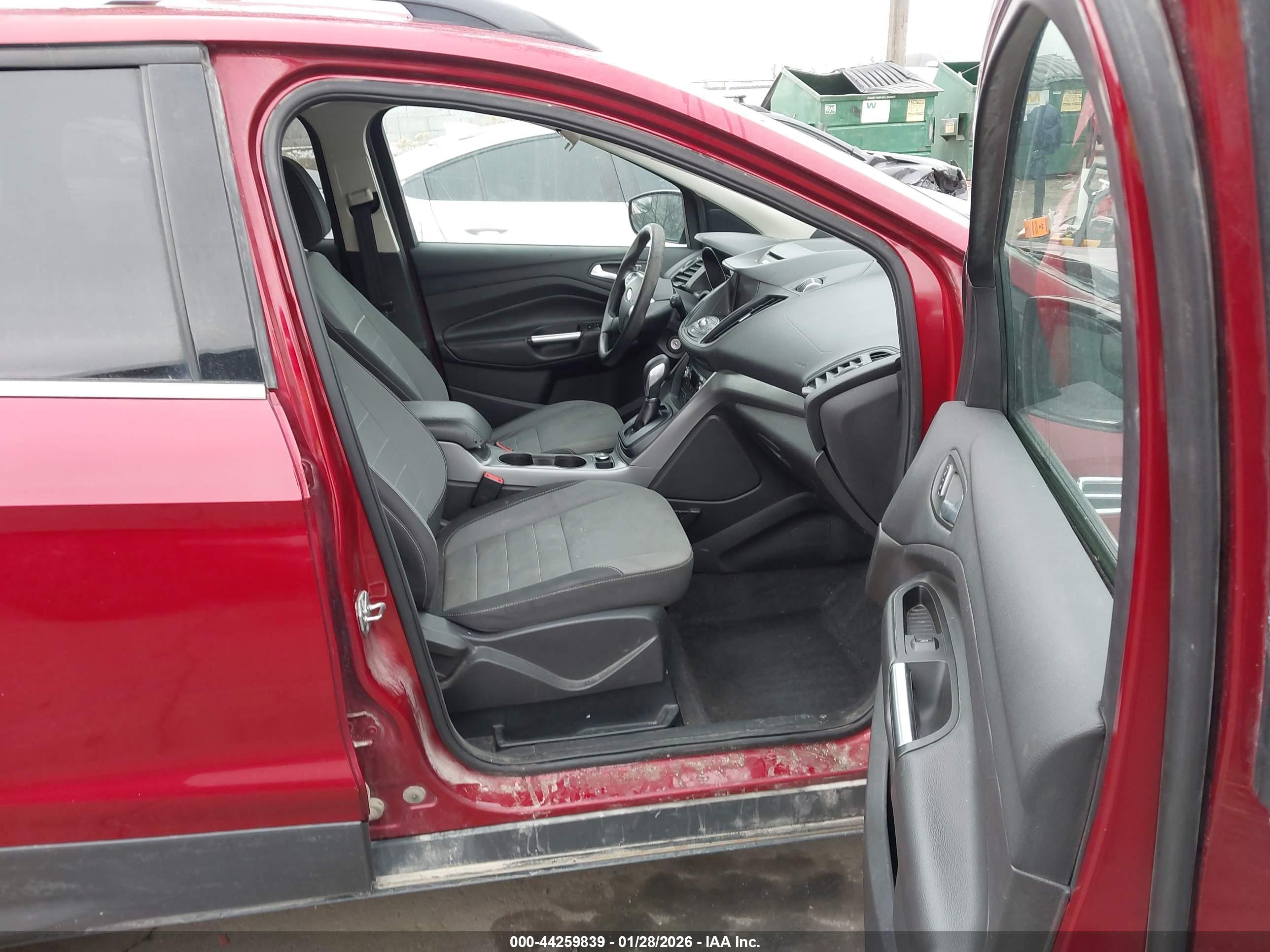 FORD ESCAPE image 5