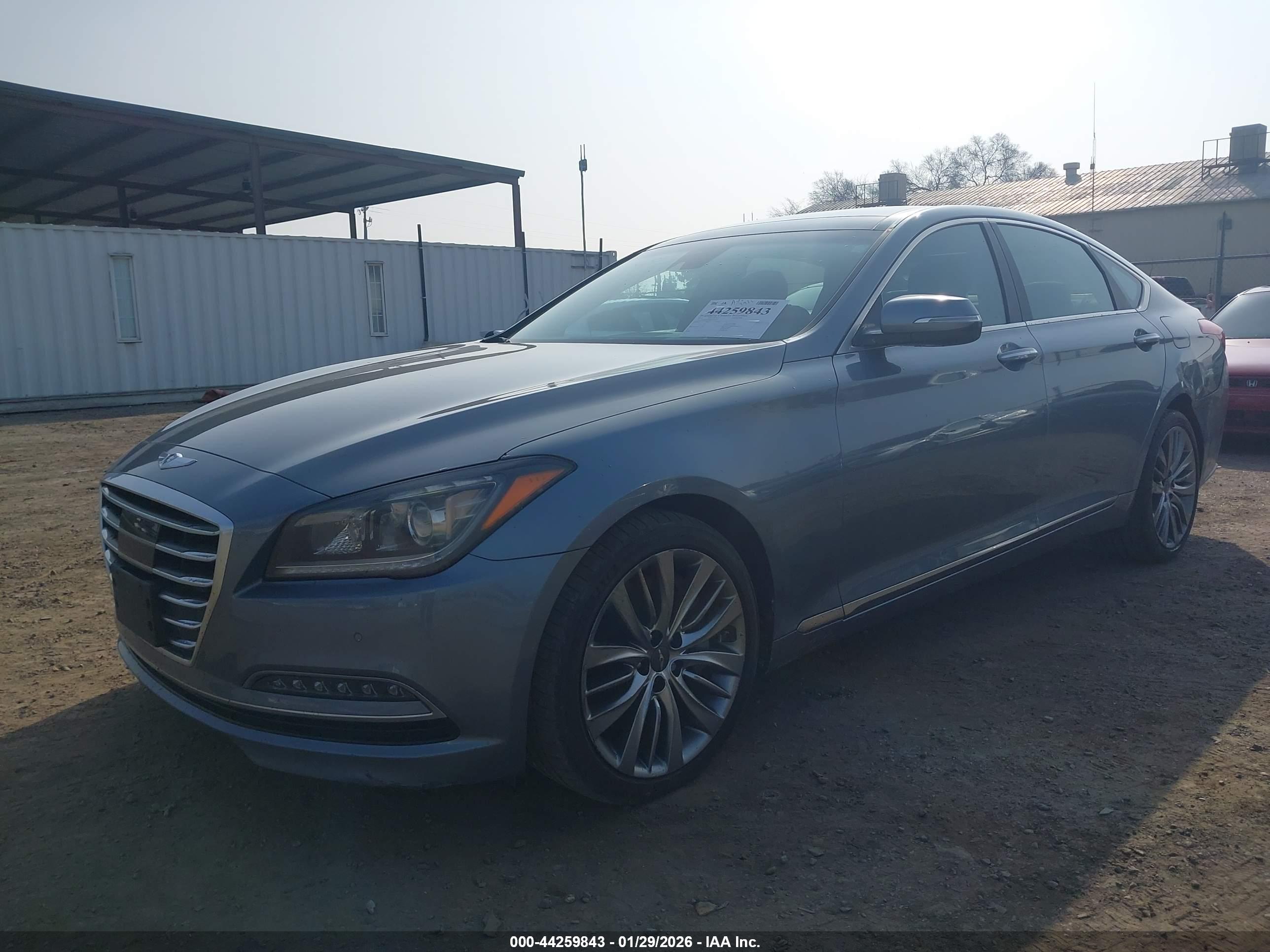 HYUNDAI GENESIS image 2