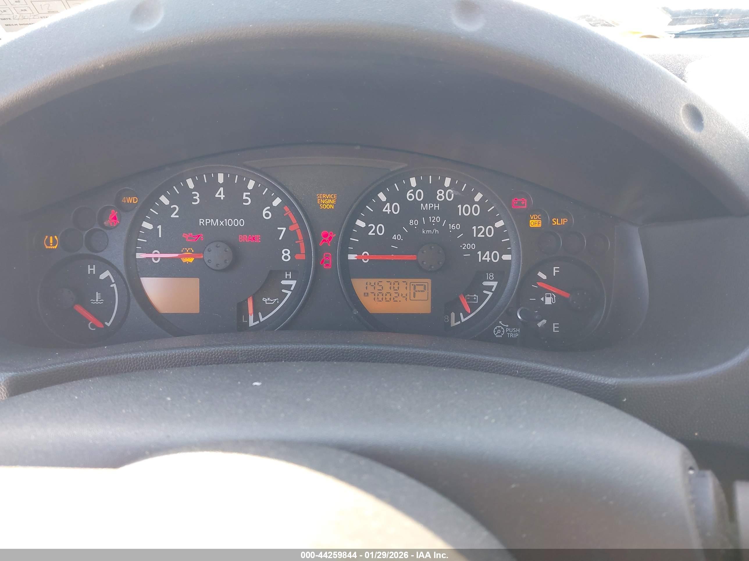 NISSAN XTERRA image 7