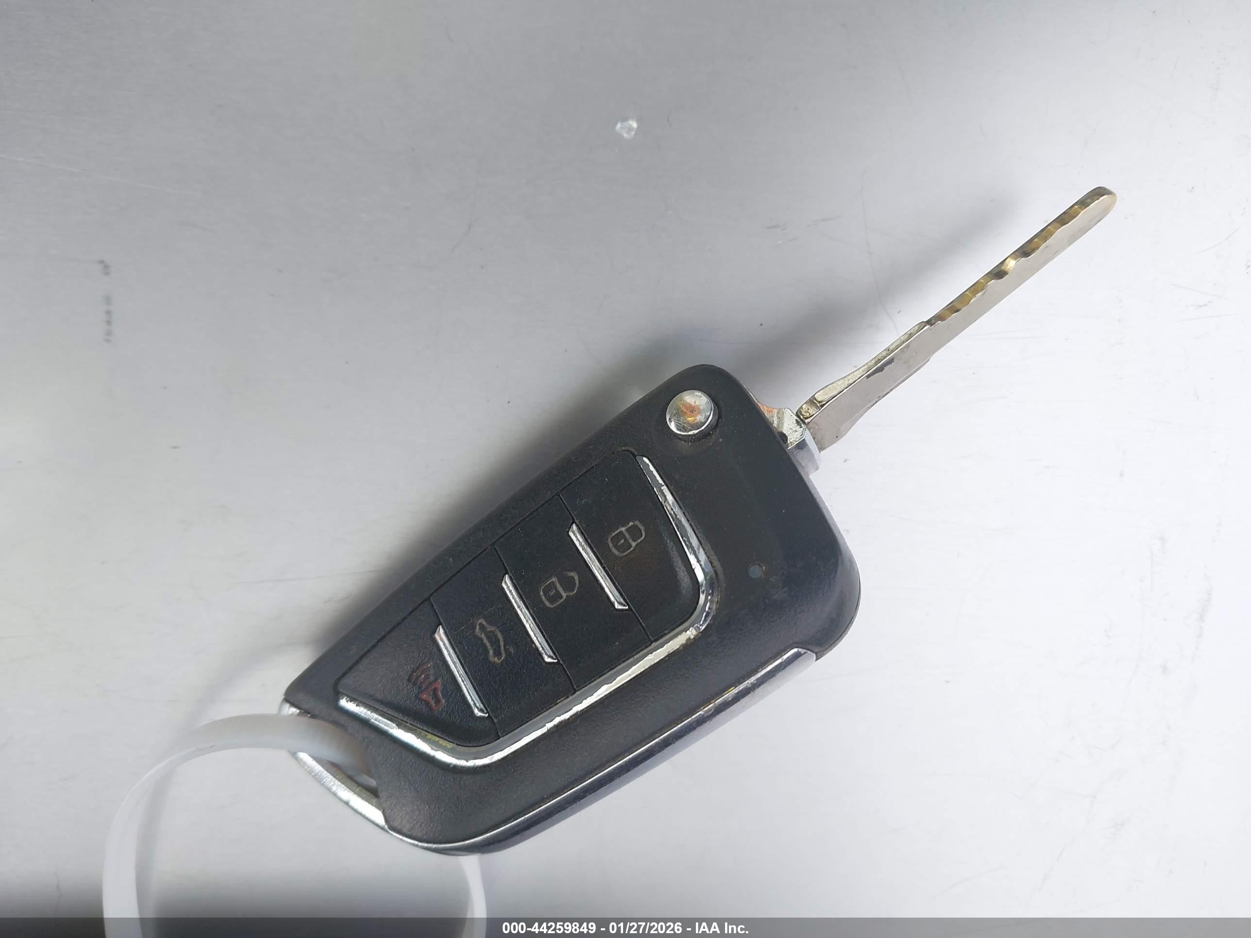 MAZDA MAZDA3 image 11