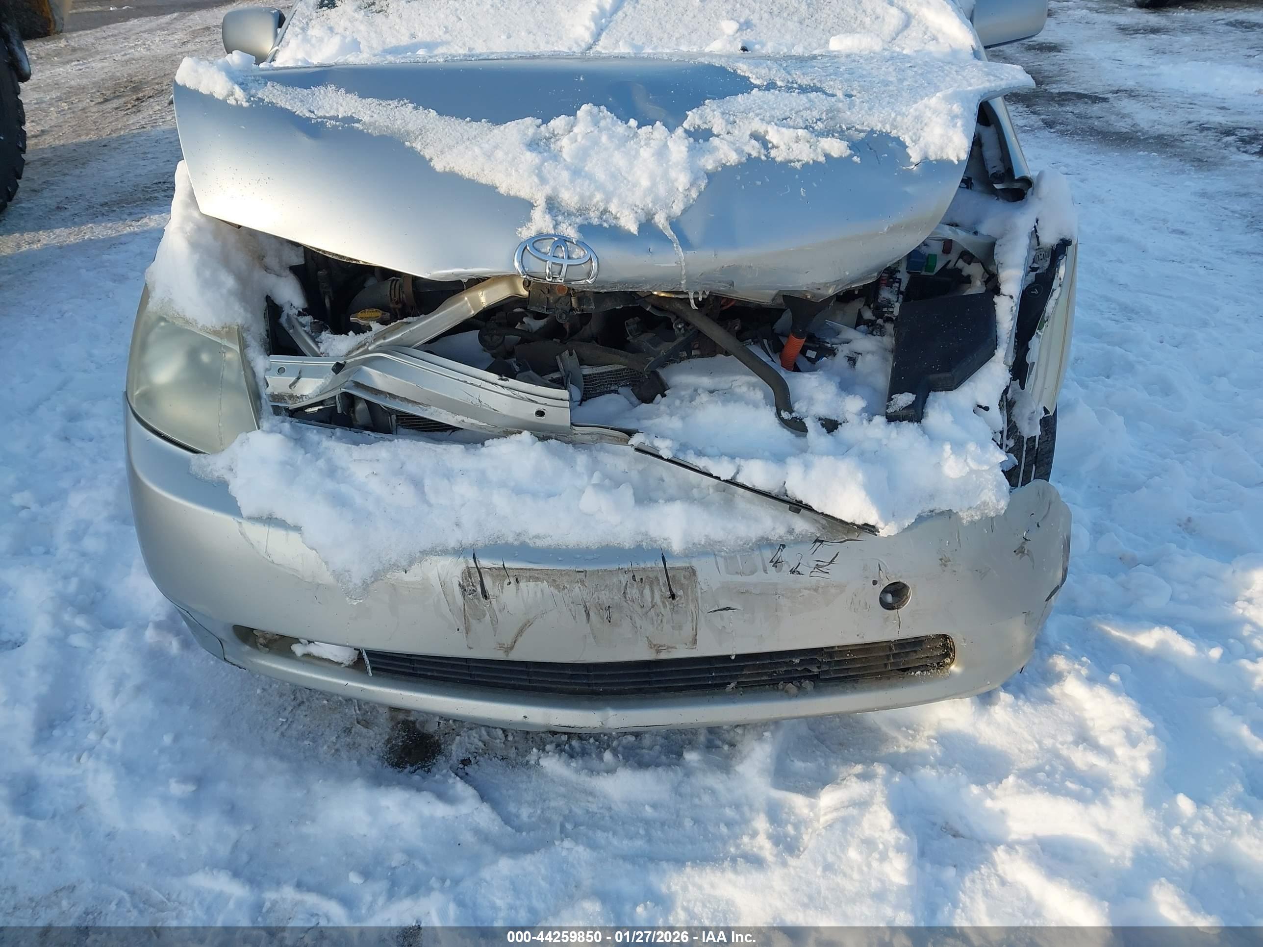 TOYOTA PRIUS image 6