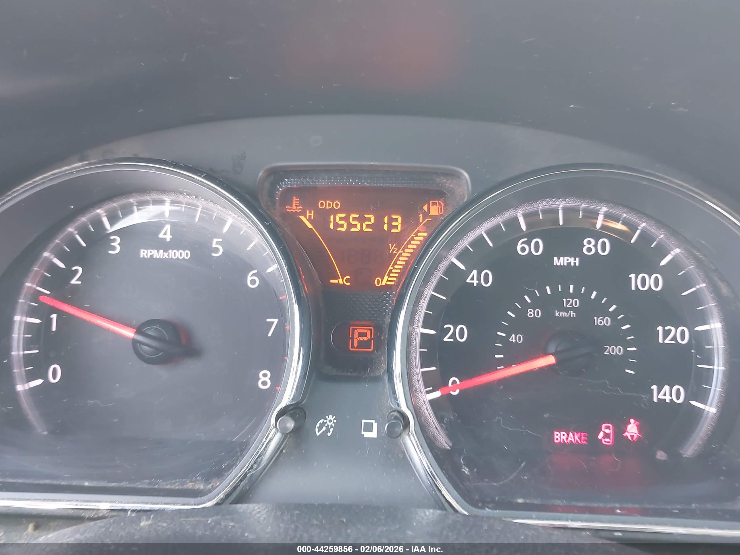 NISSAN VERSA image 7