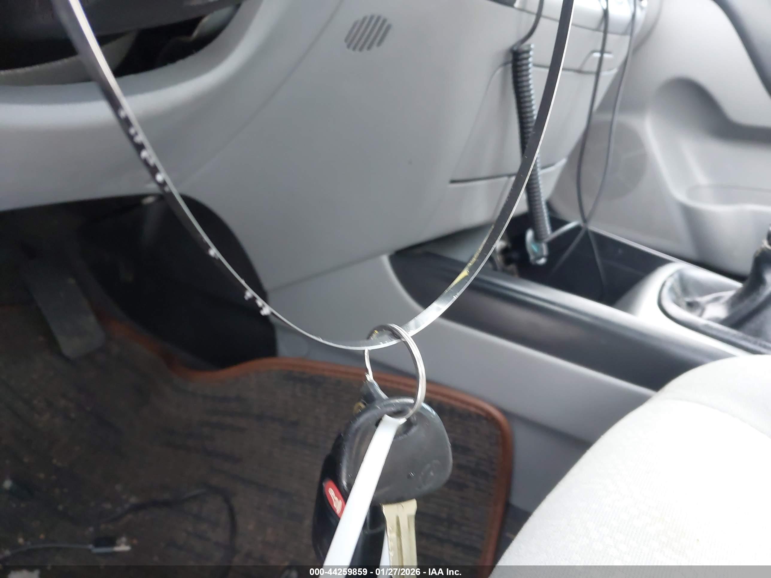 HYUNDAI ELANTRA image 11