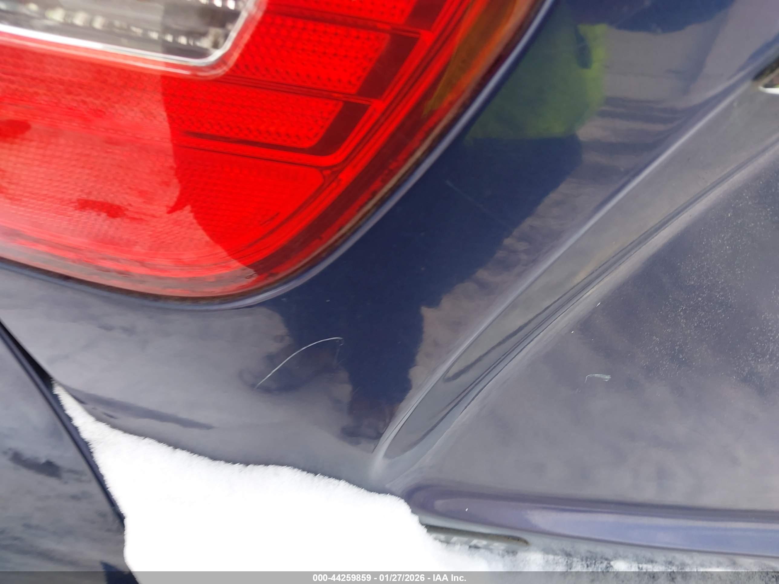 HYUNDAI ELANTRA image 6