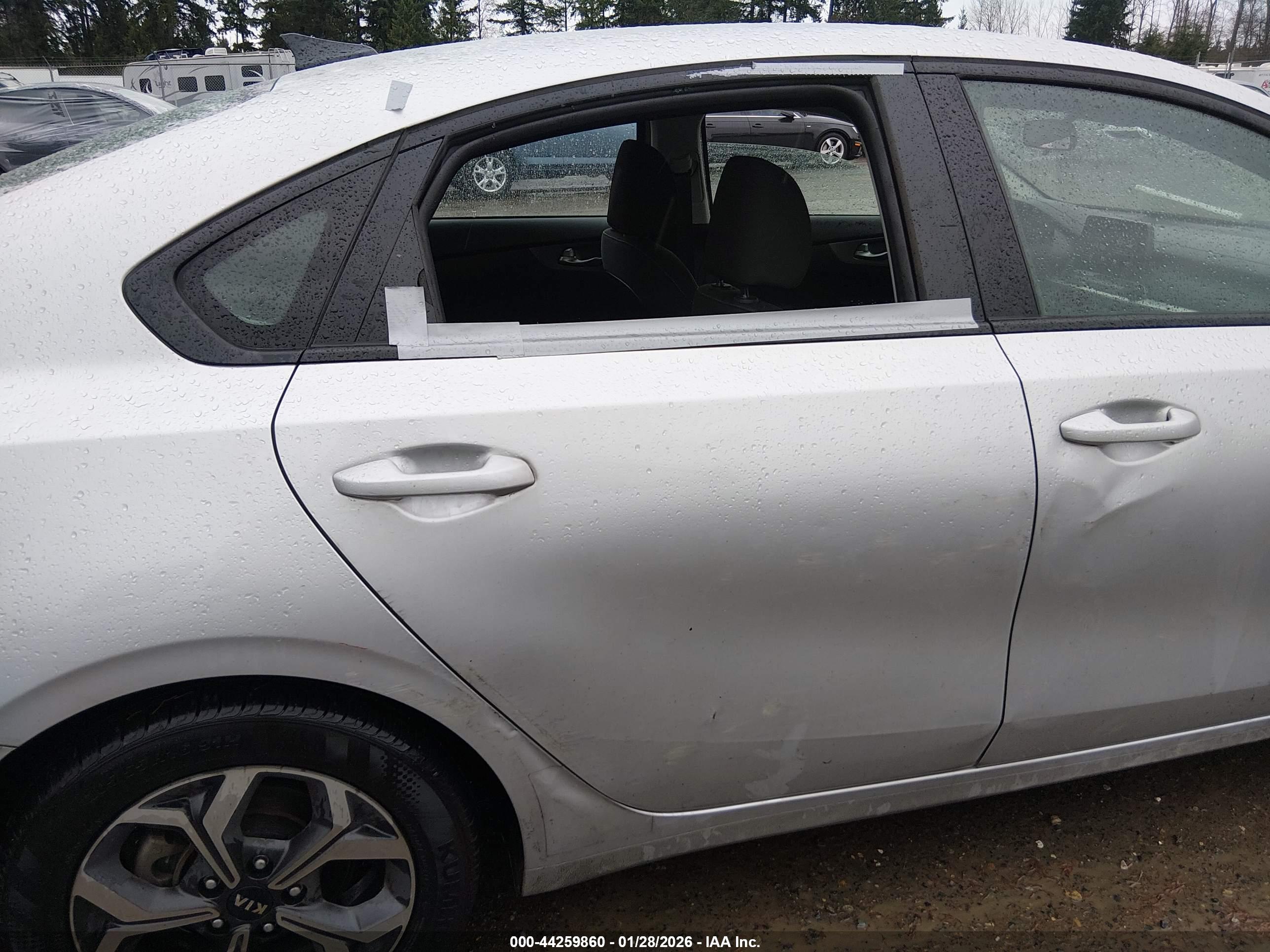 KIA FORTE image 6