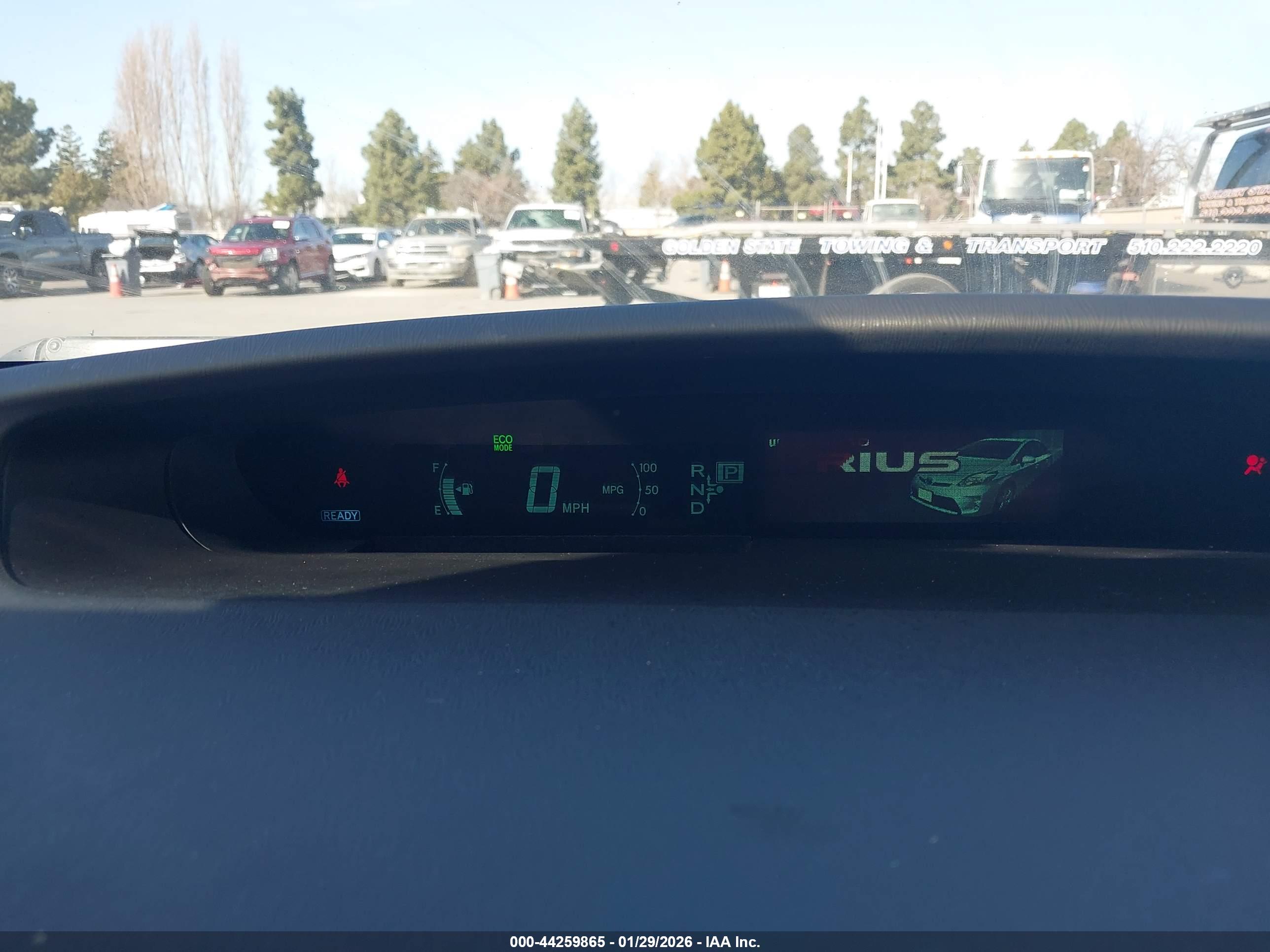 TOYOTA PRIUS image 7