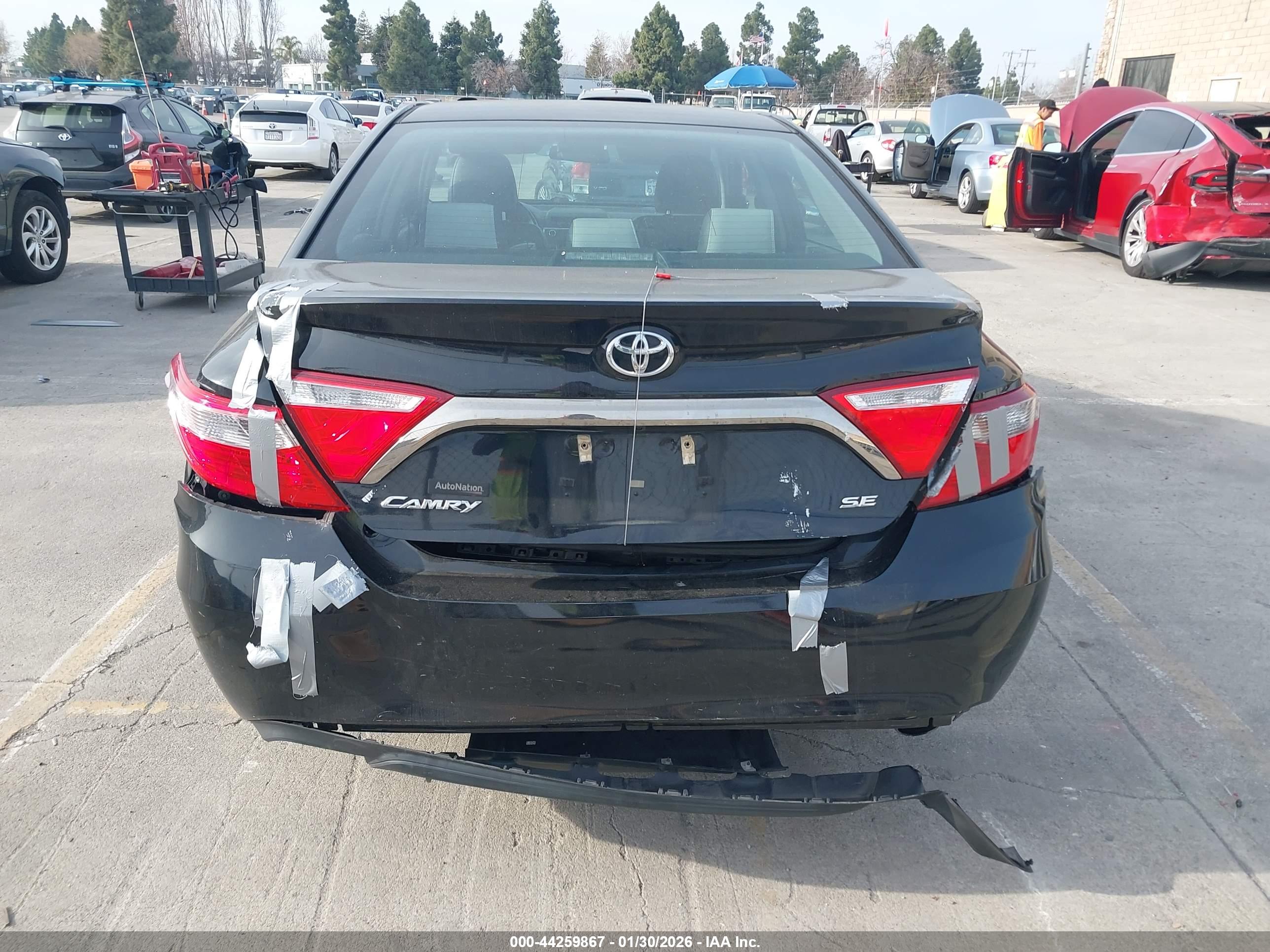 TOYOTA CAMRY image 6