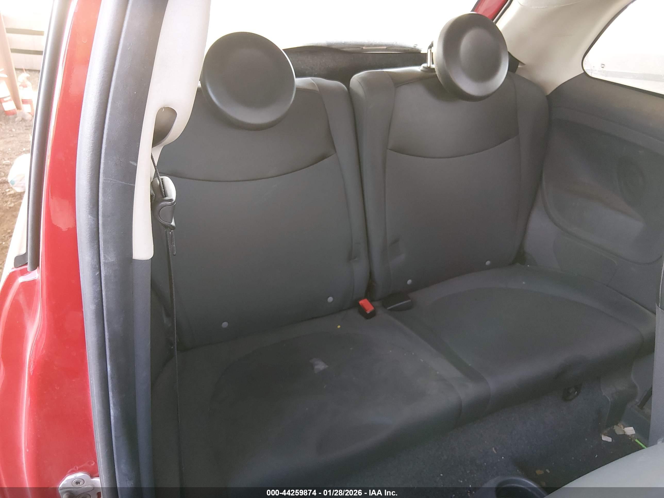 FIAT 500 image 8
