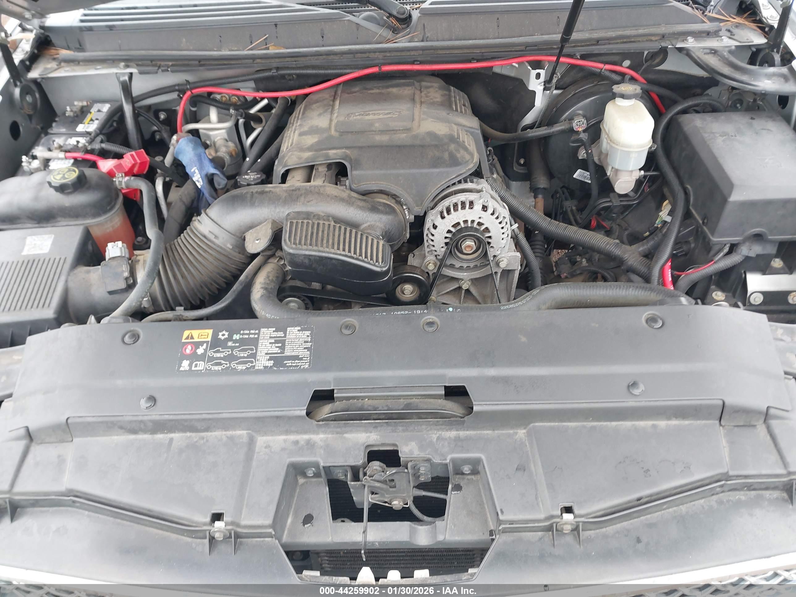 CHEVROLET TAHOE image 10