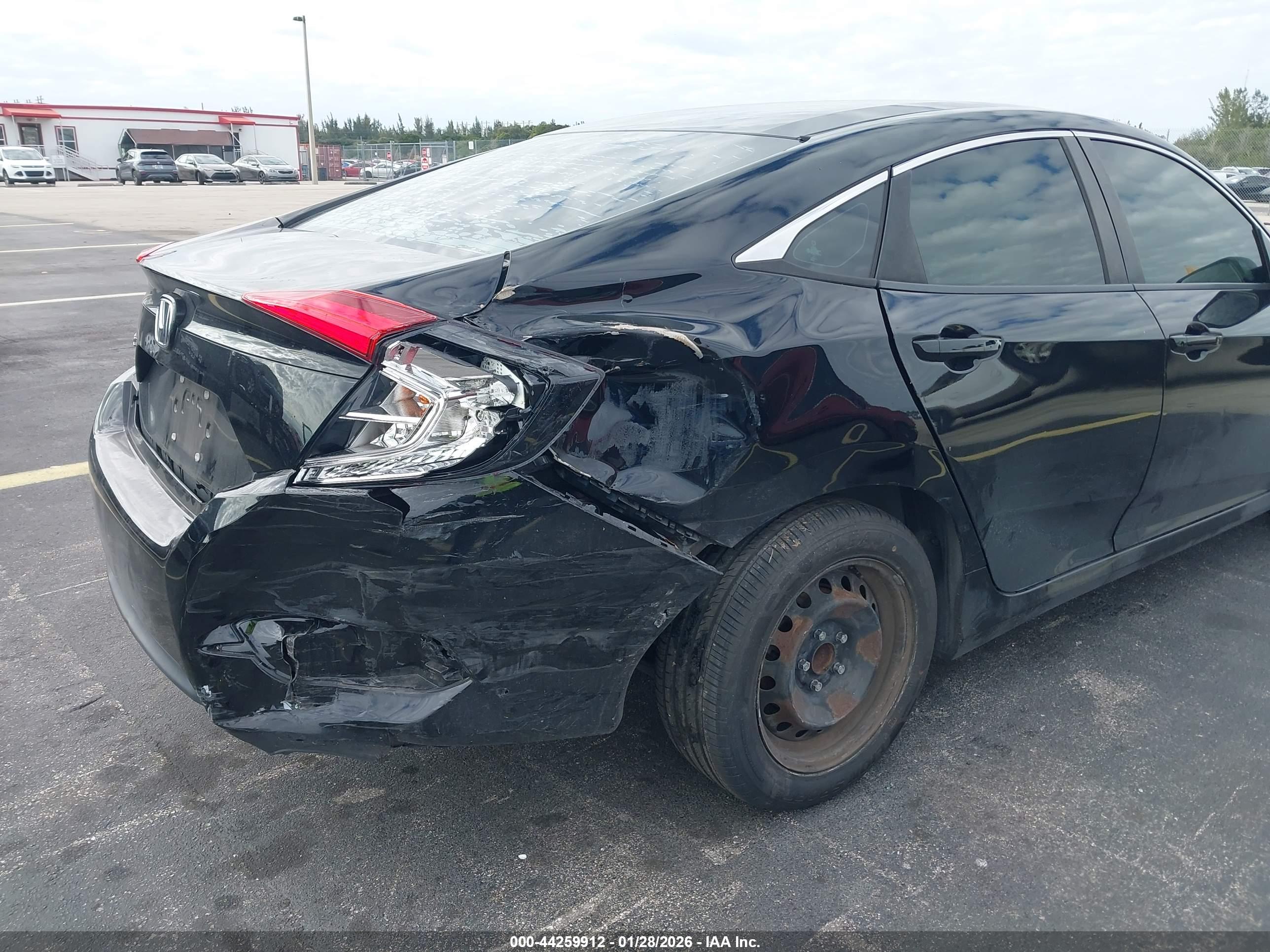 HONDA CIVIC image 6