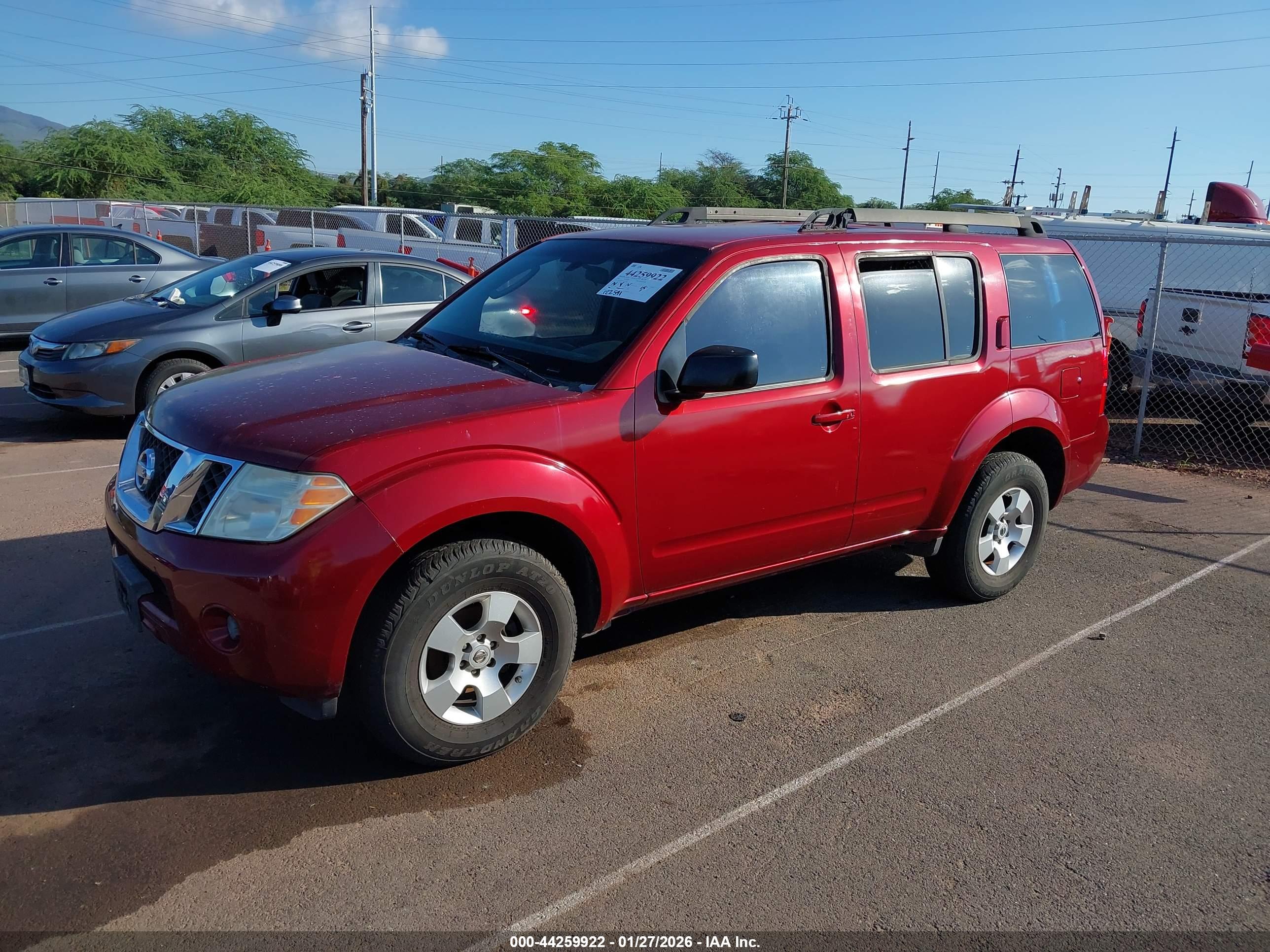 NISSAN PATHFINDER image 2