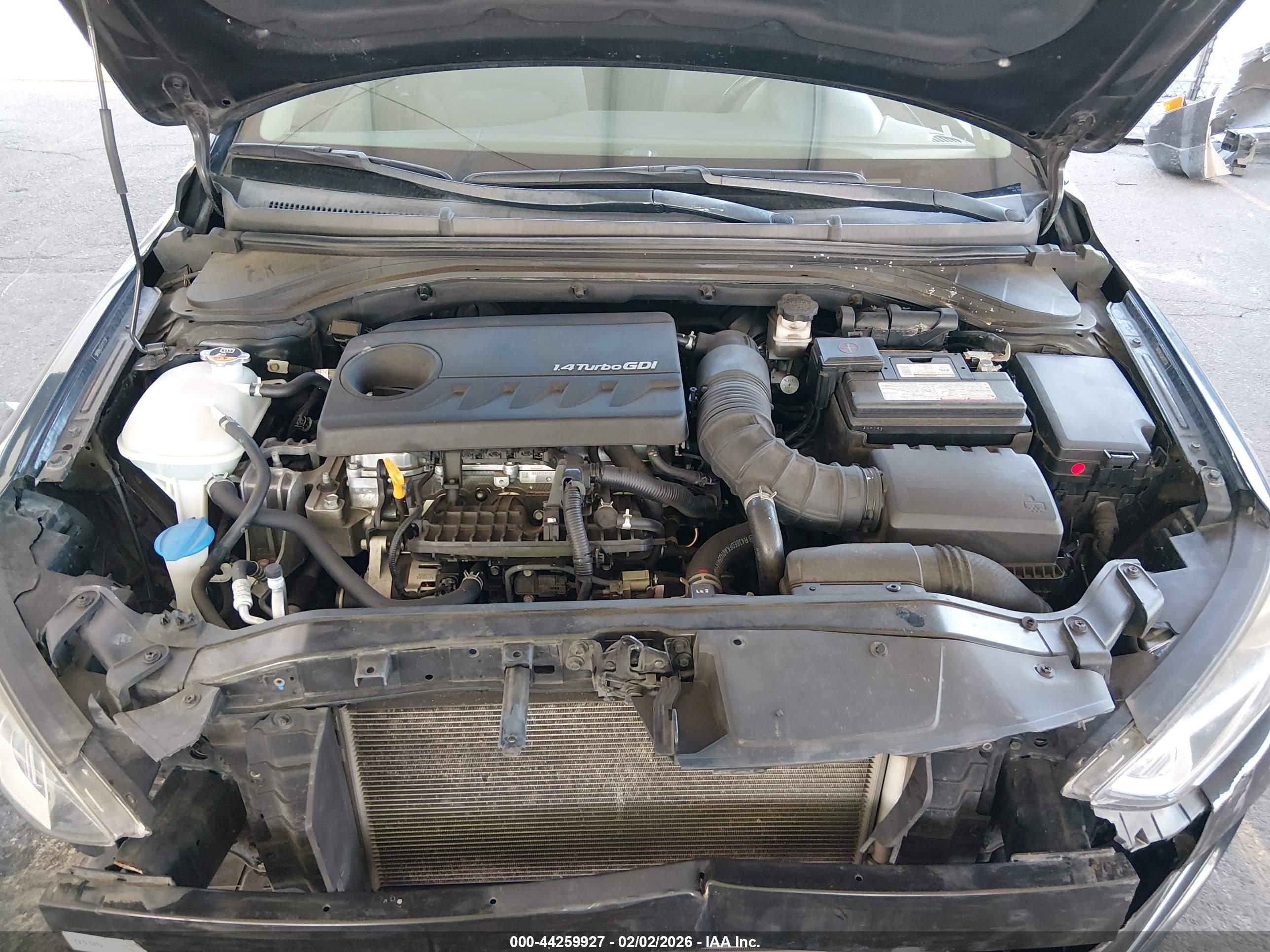 HYUNDAI ELANTRA image 10