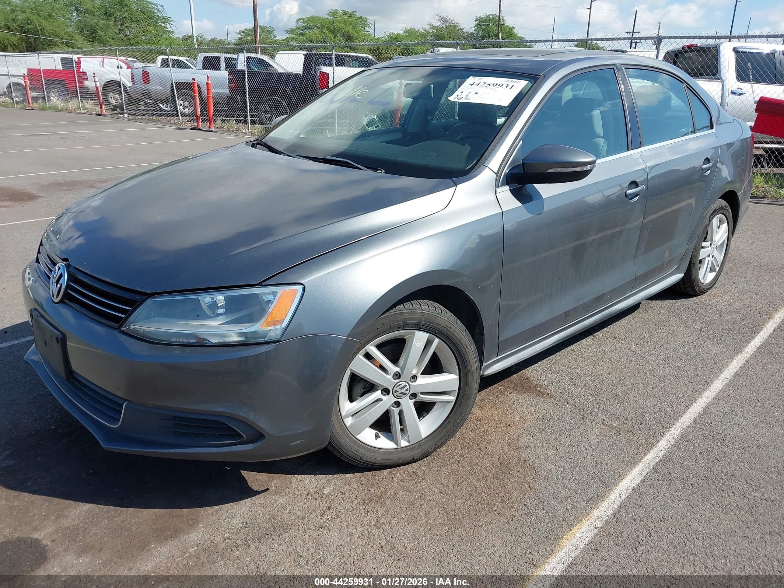 VOLKSWAGEN JETTA image 2
