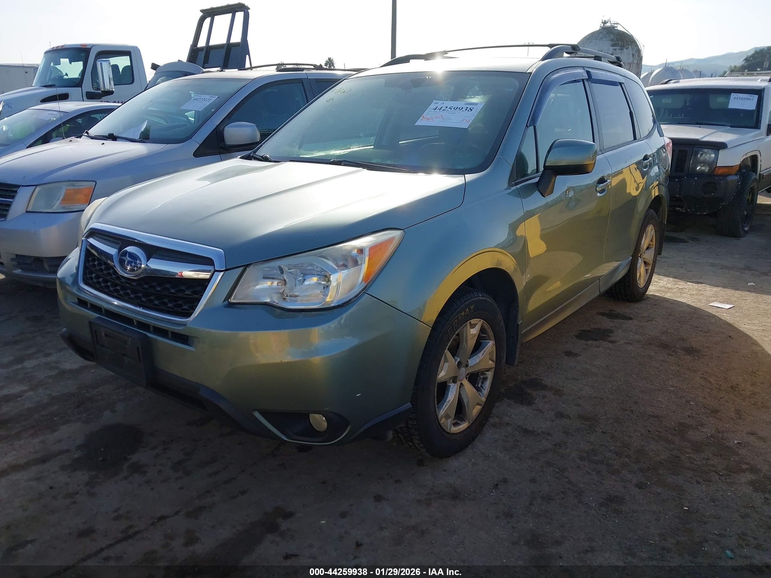 SUBARU FORESTER image 2