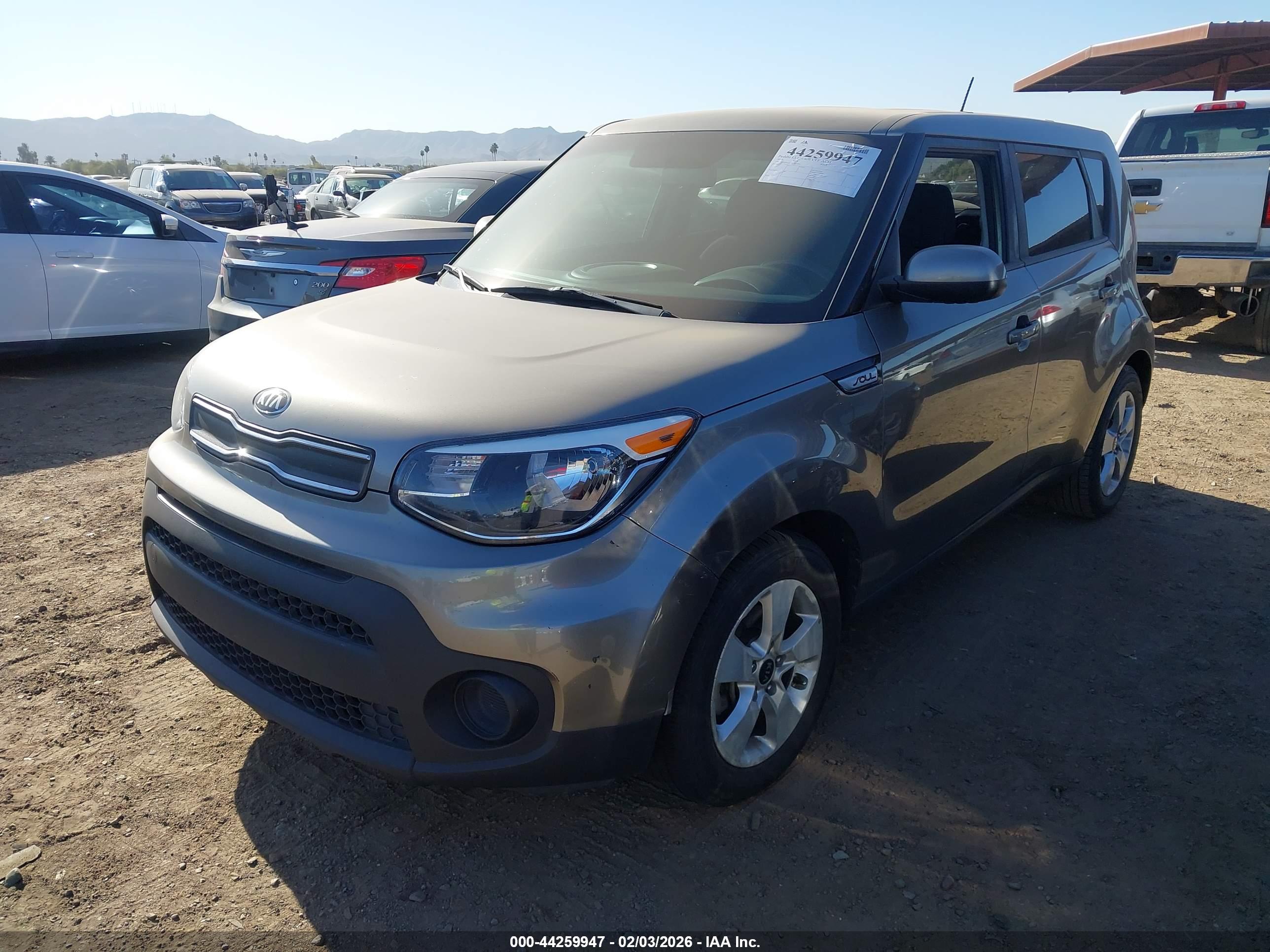 KIA SOUL image 2
