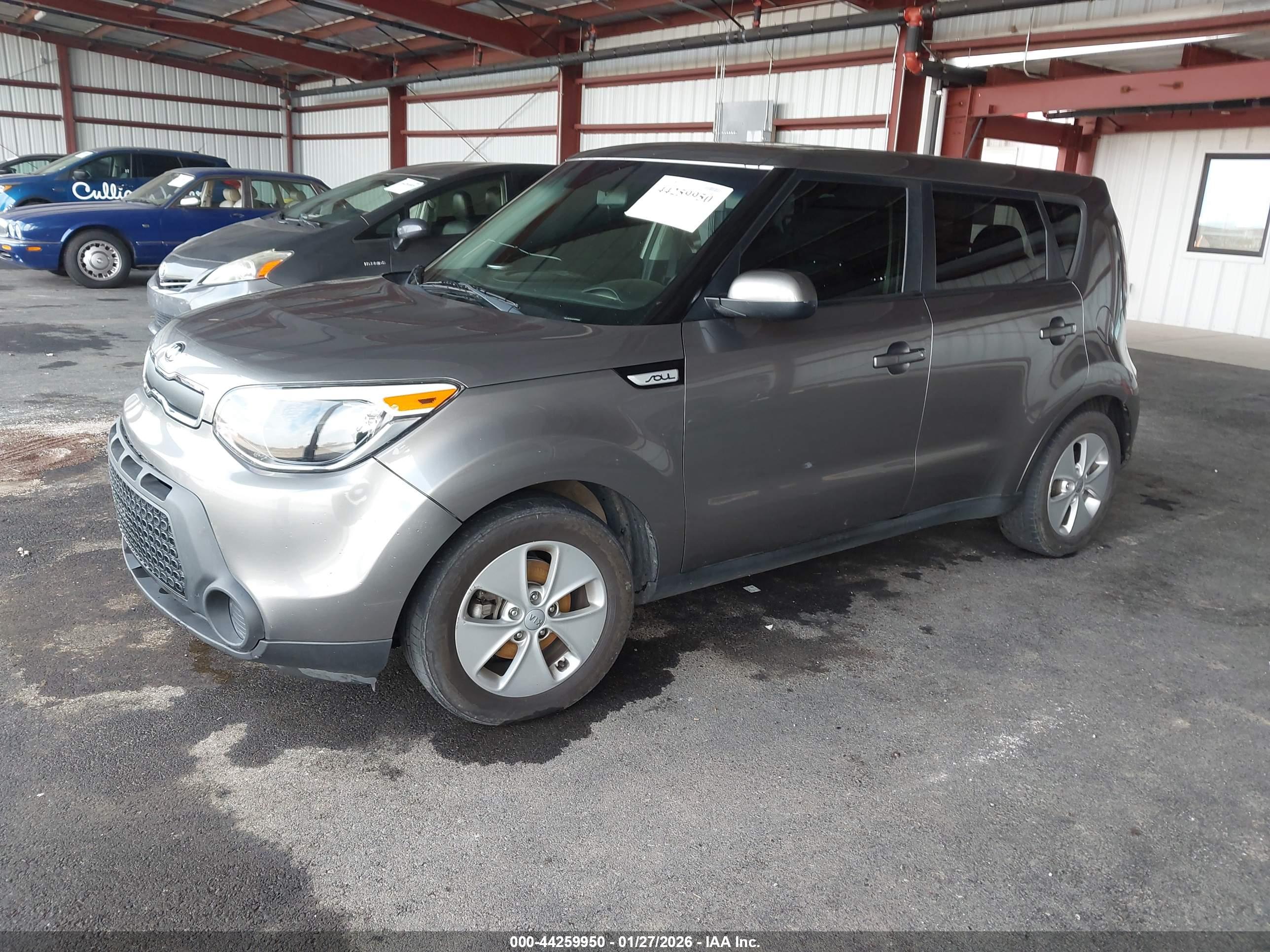 KIA SOUL image 2