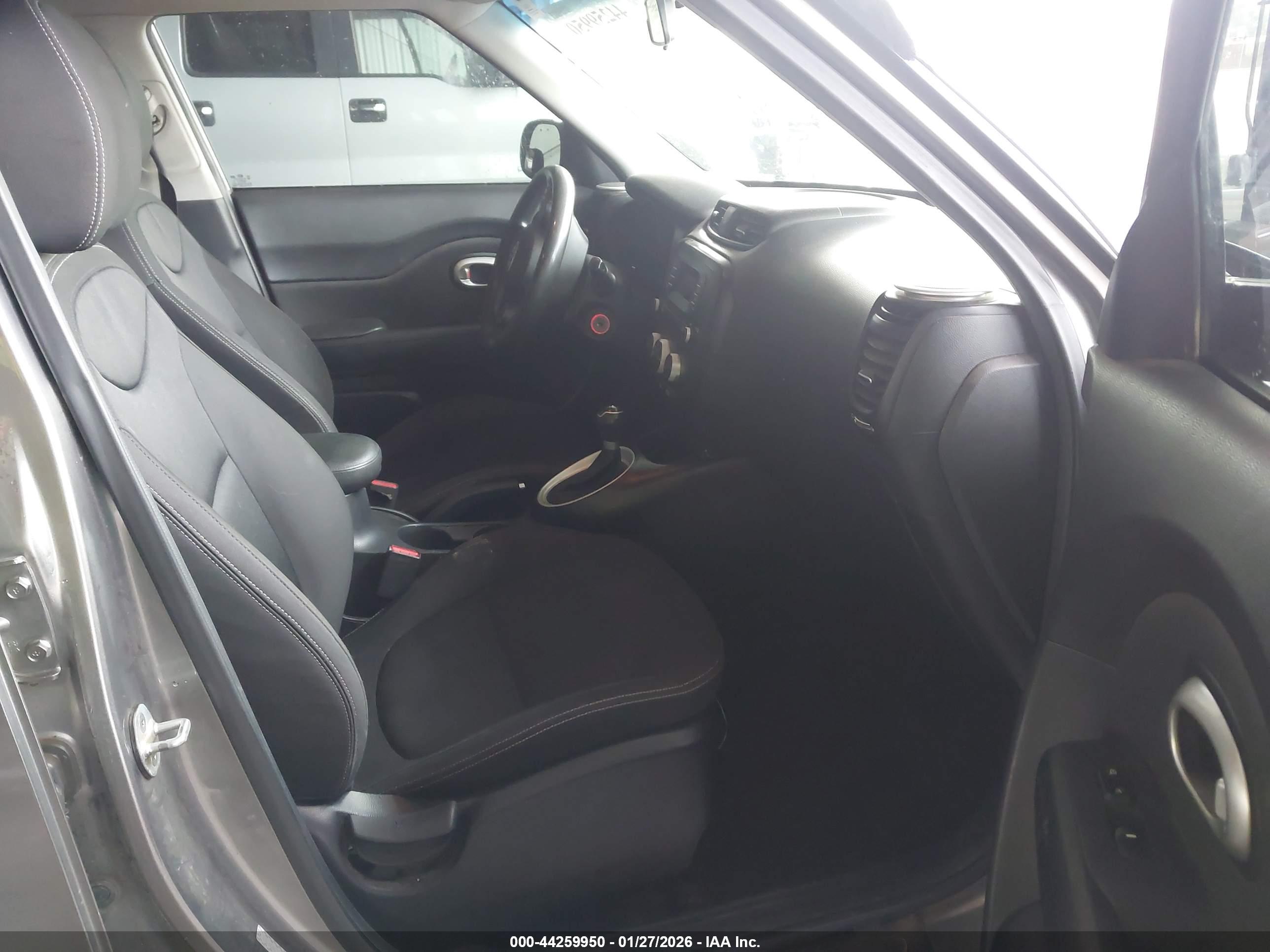 KIA SOUL image 5