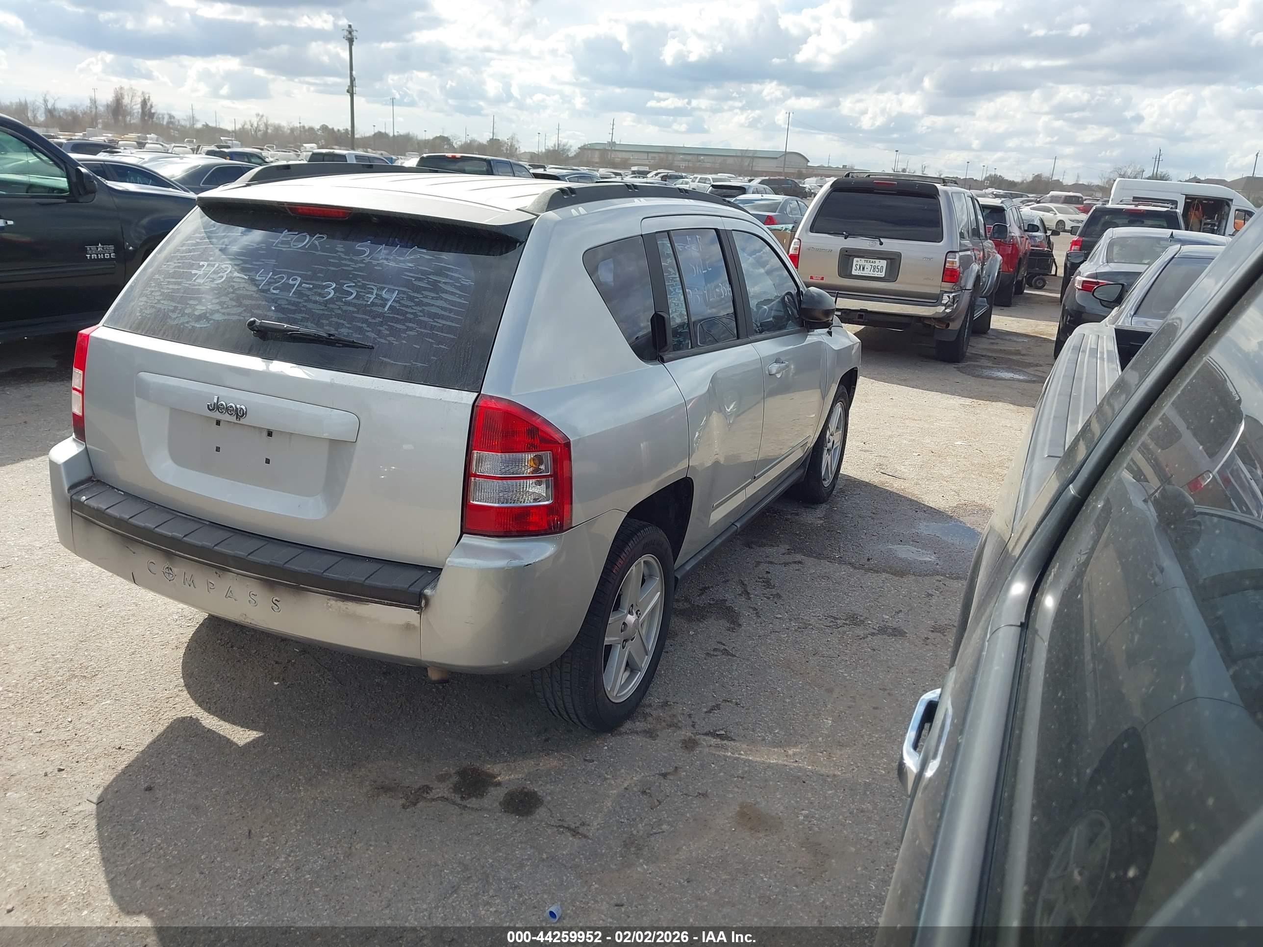 JEEP COMPASS image 4