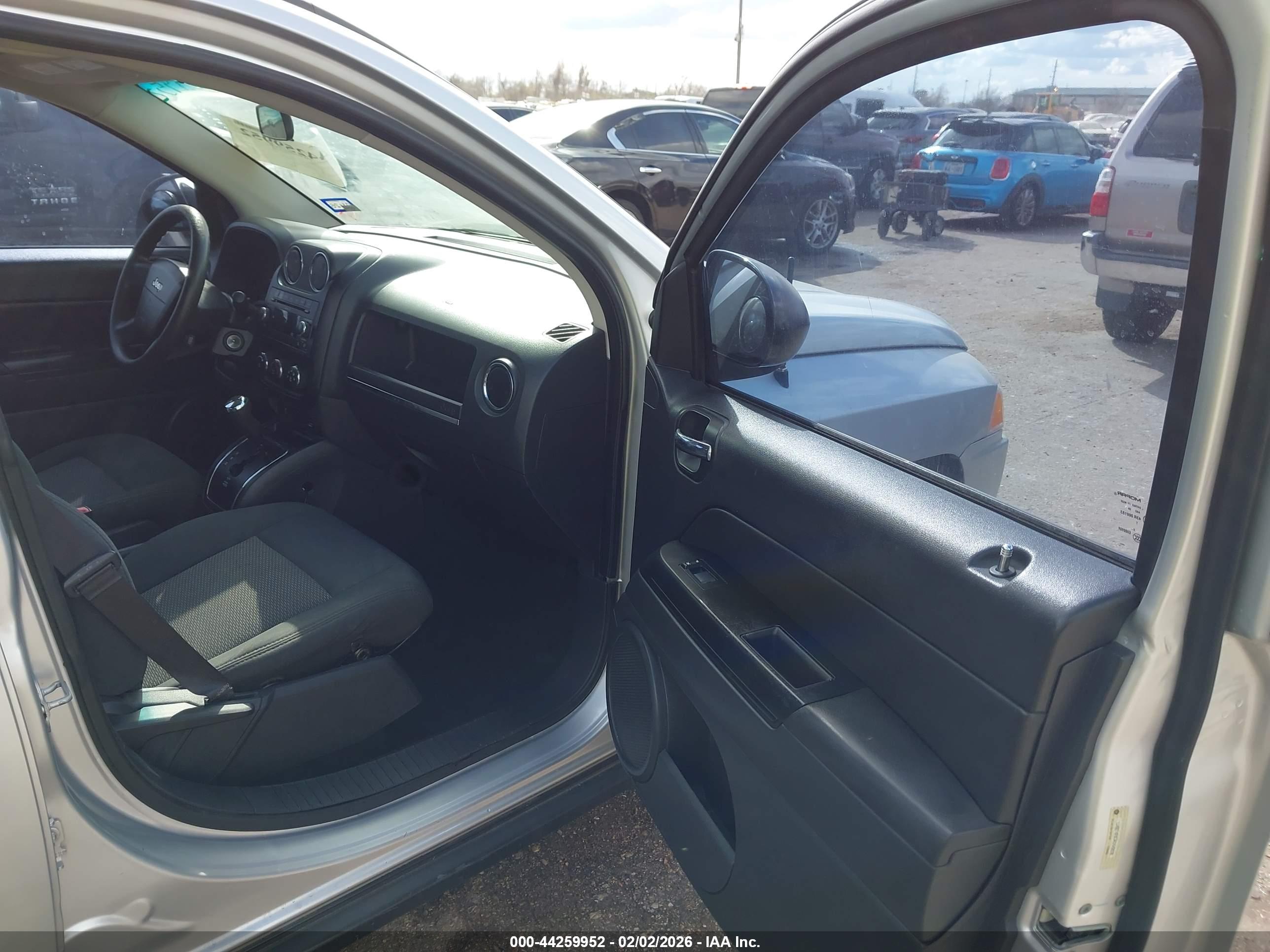 JEEP COMPASS image 5