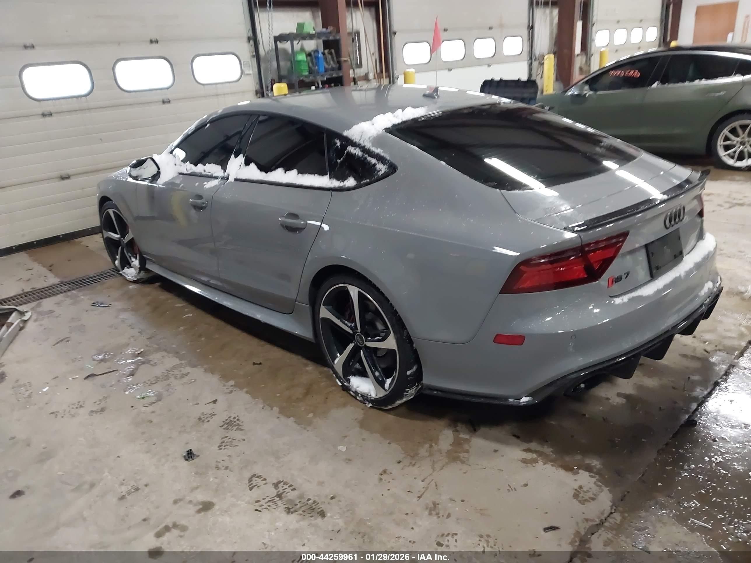 AUDI RS image 3