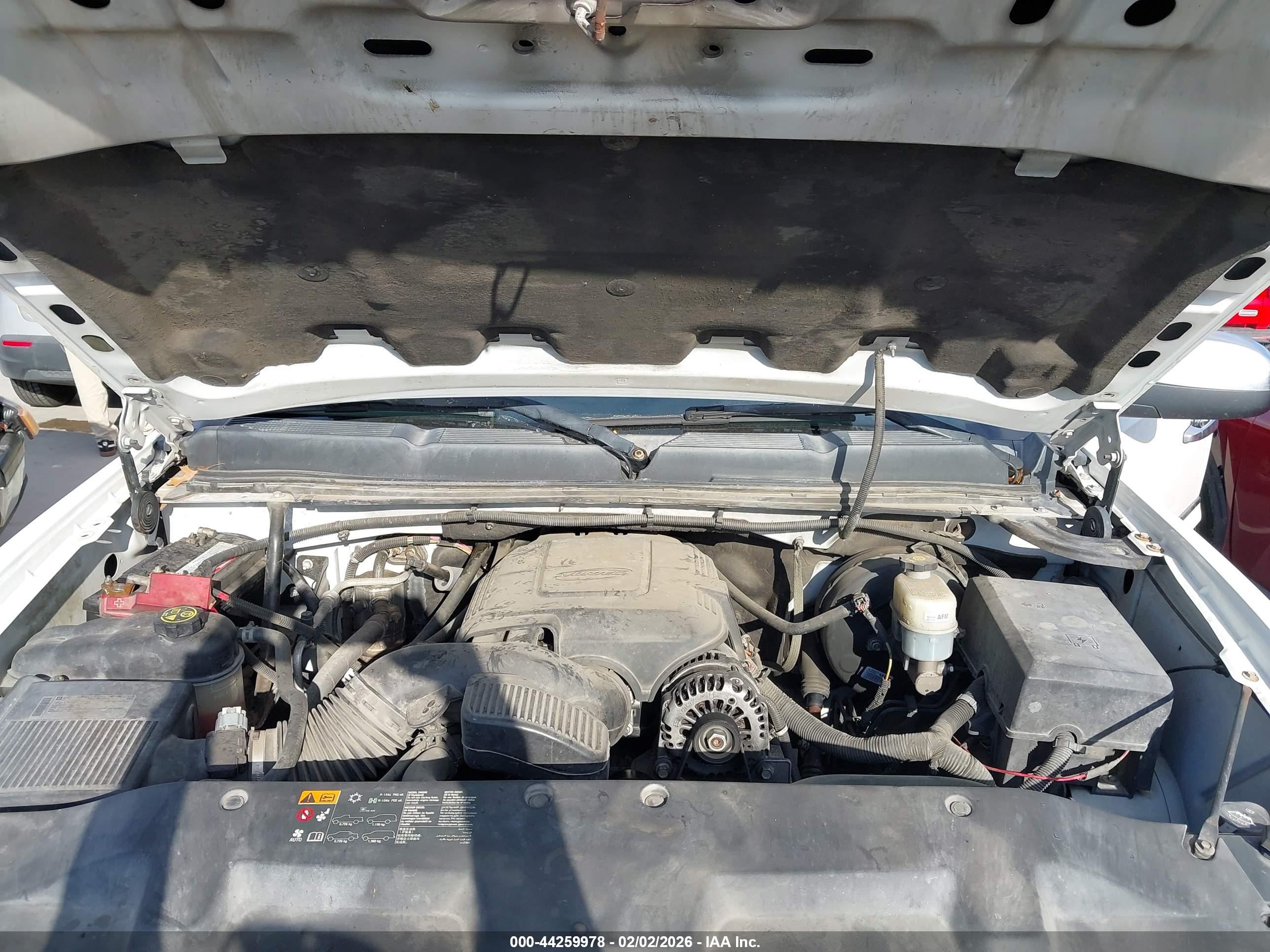 CHEVROLET SILVERADO image 10
