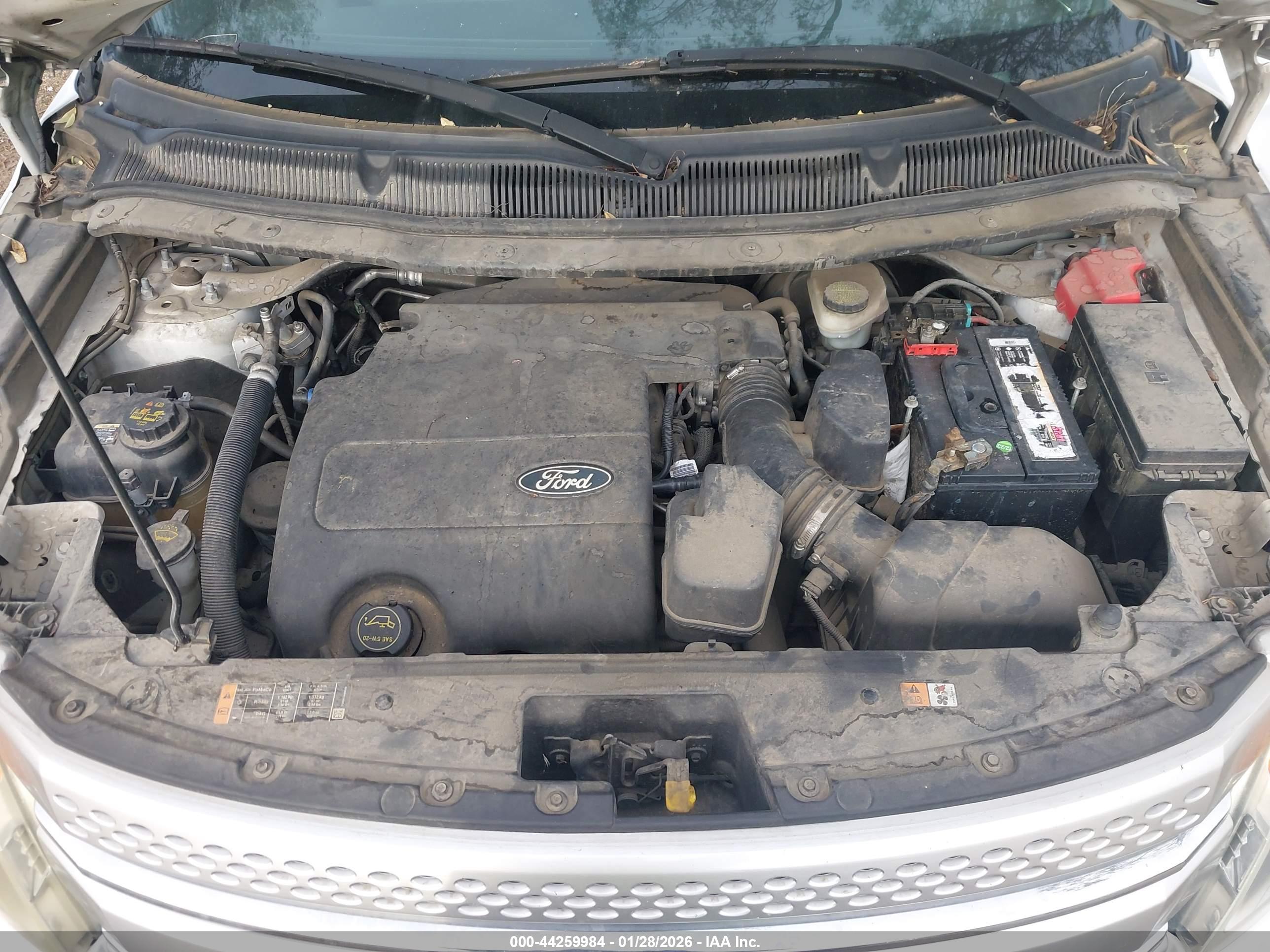 FORD EXPLORER image 10