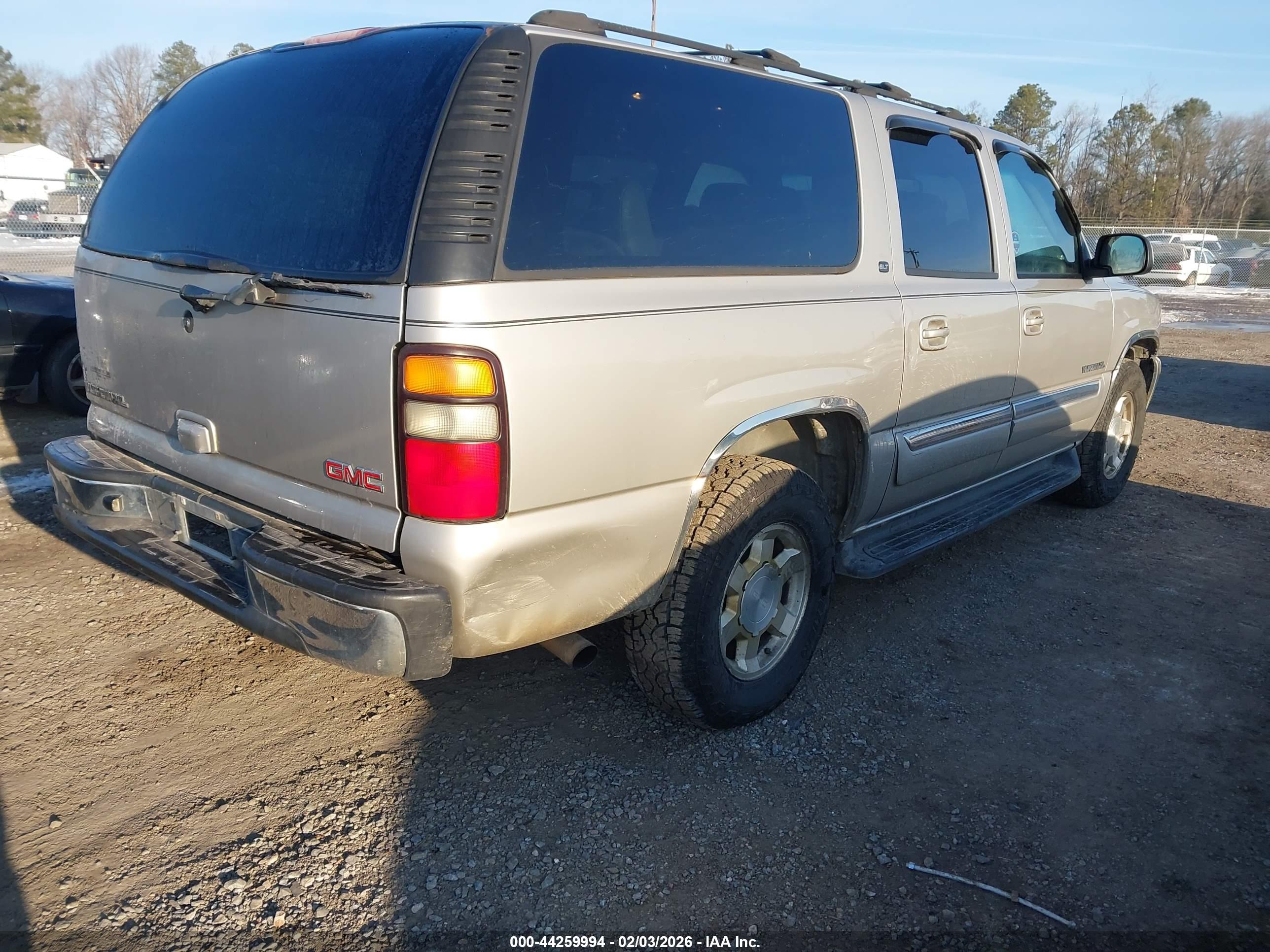 GMC YUKON image 4