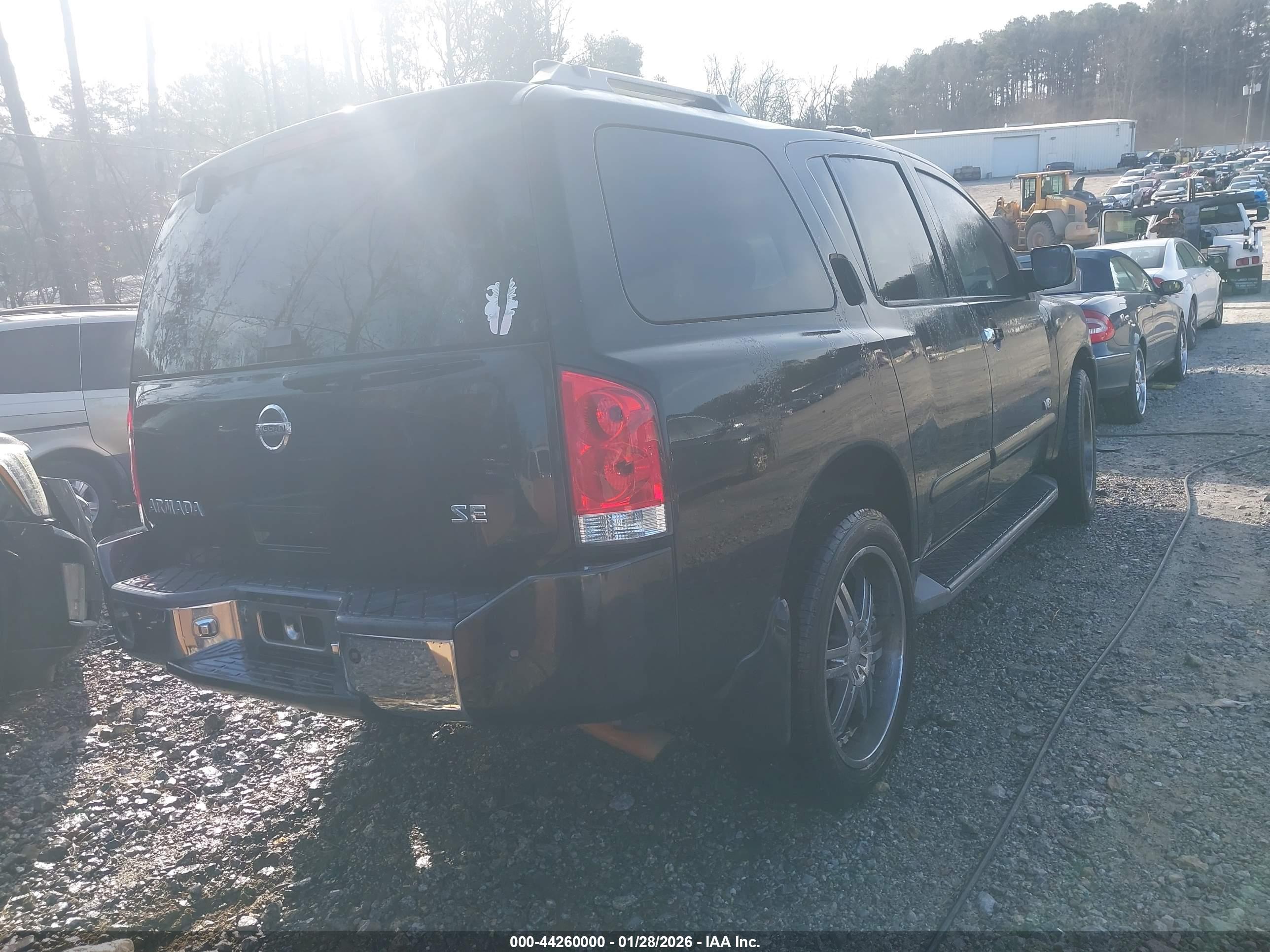 NISSAN ARMADA image 4