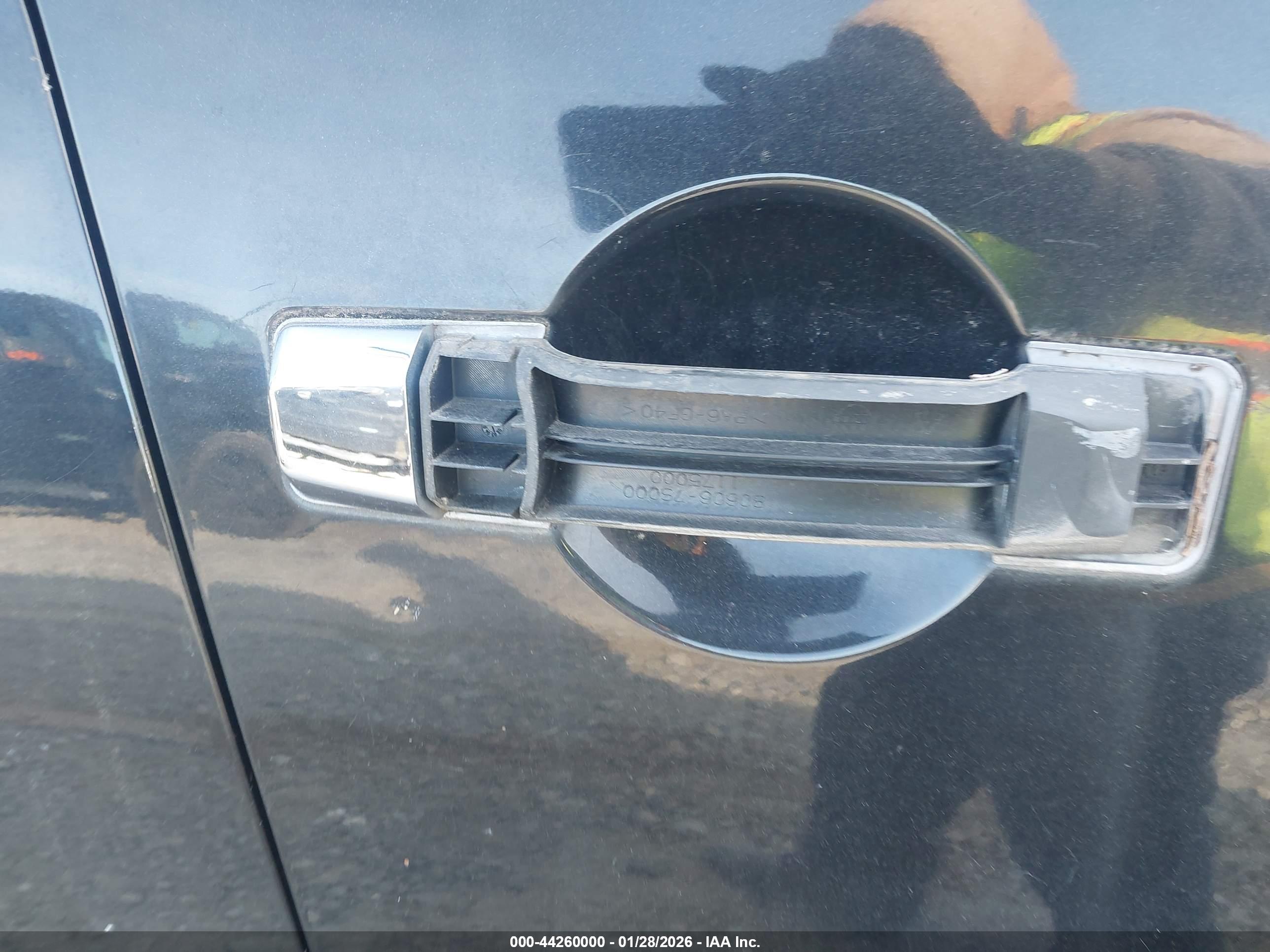 NISSAN ARMADA image 6