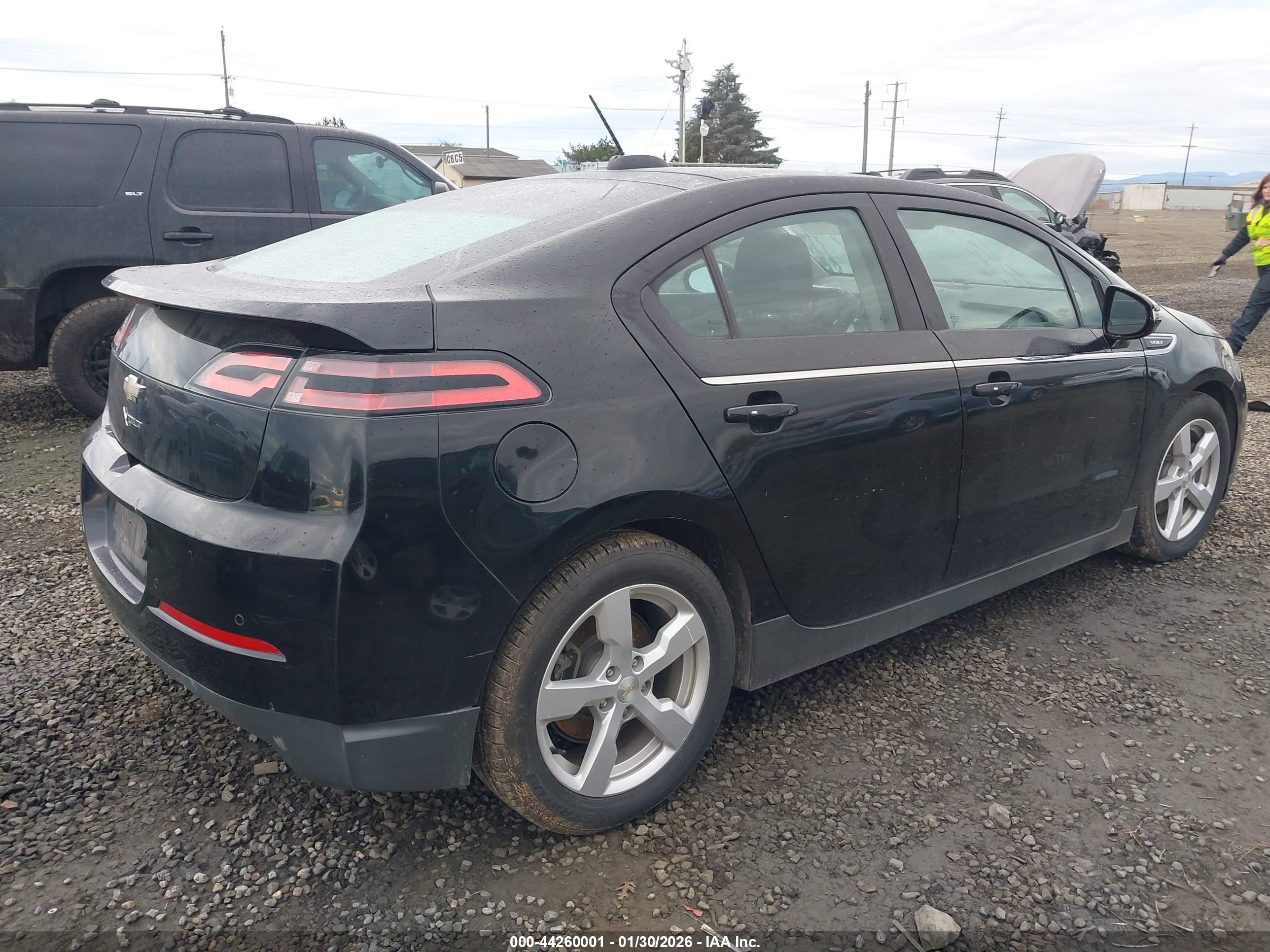 CHEVROLET VOLT image 4