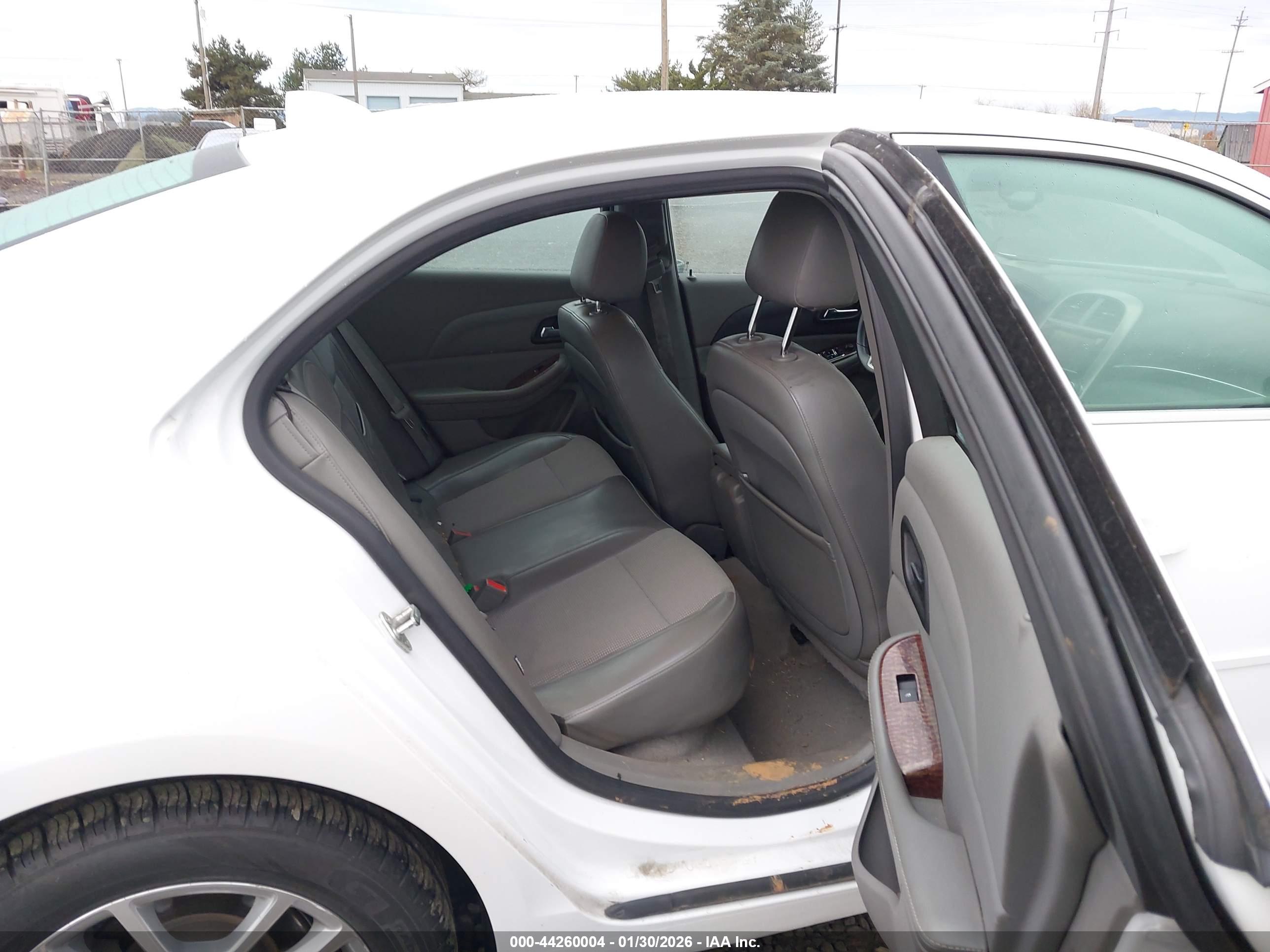 CHEVROLET MALIBU image 8