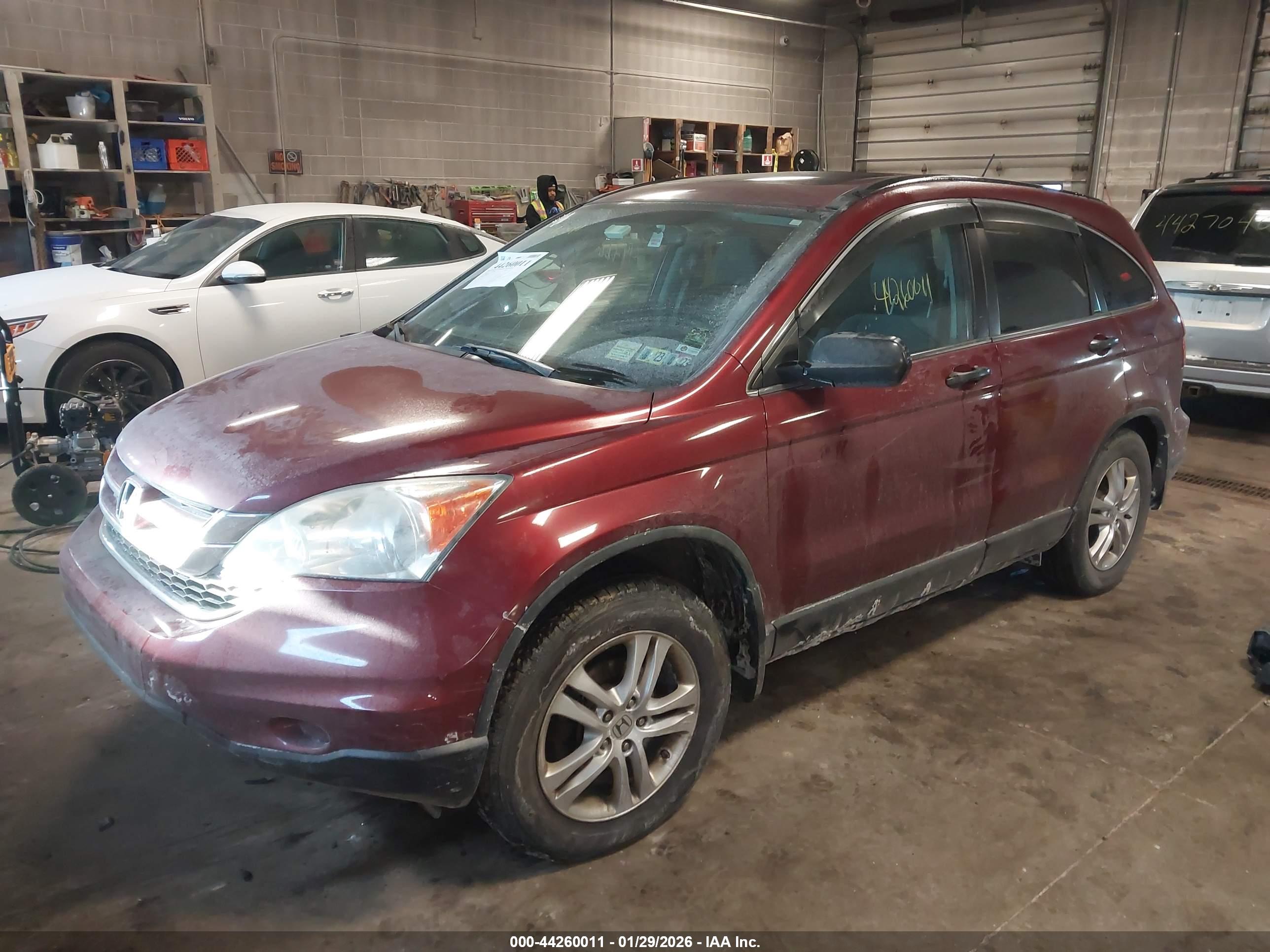 HONDA CR-V image 2