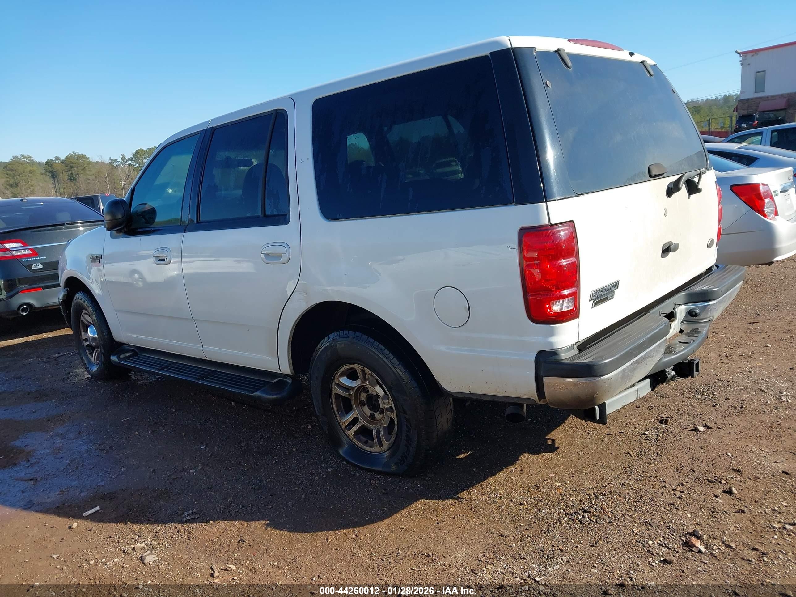 FORD EXPEDITION image 3