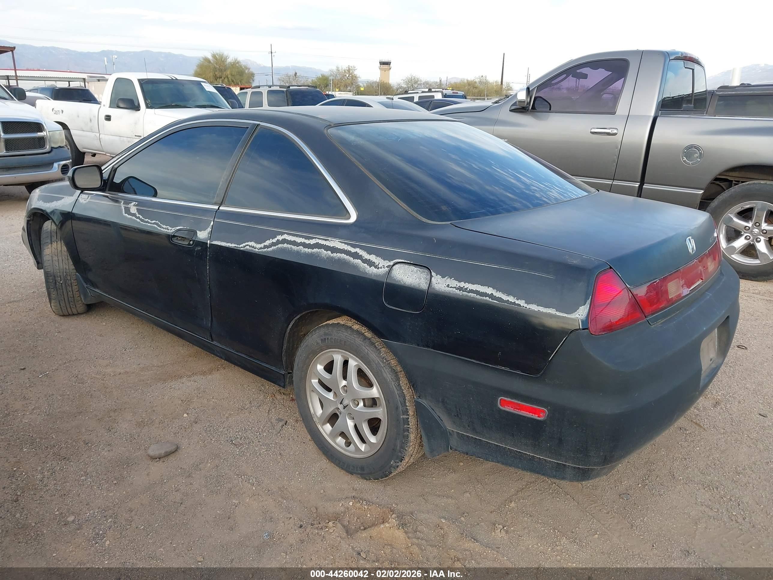 HONDA ACCORD image 3