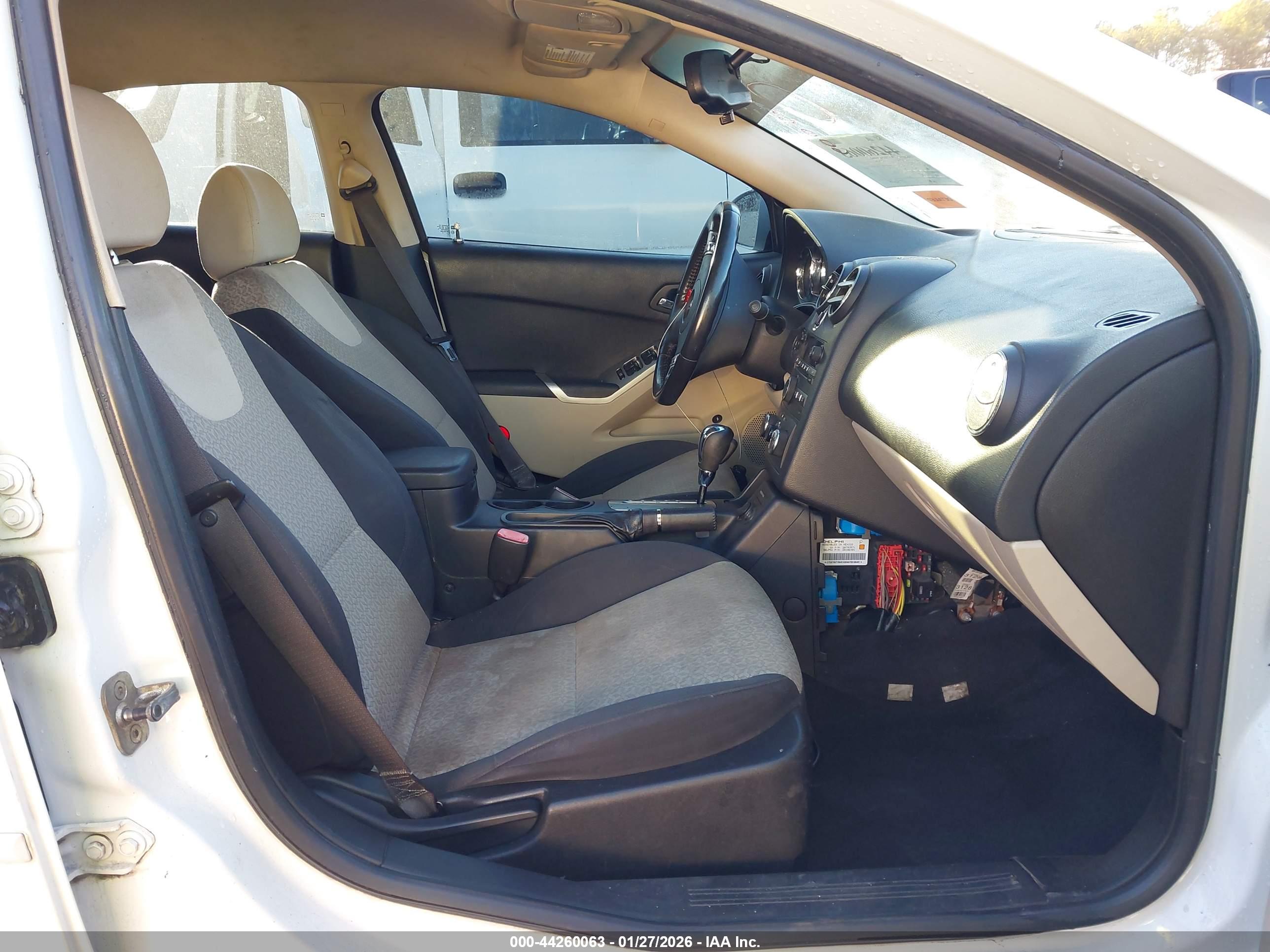 PONTIAC G6 image 5