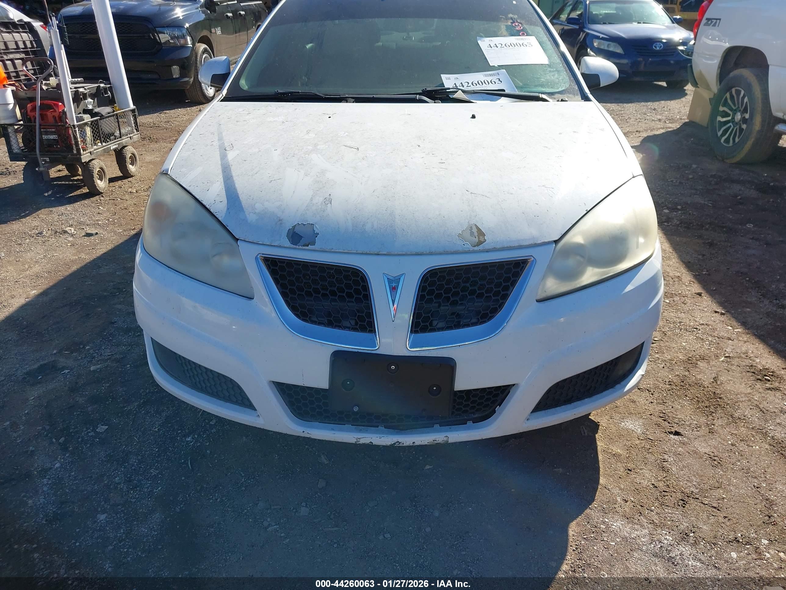 PONTIAC G6 image 6