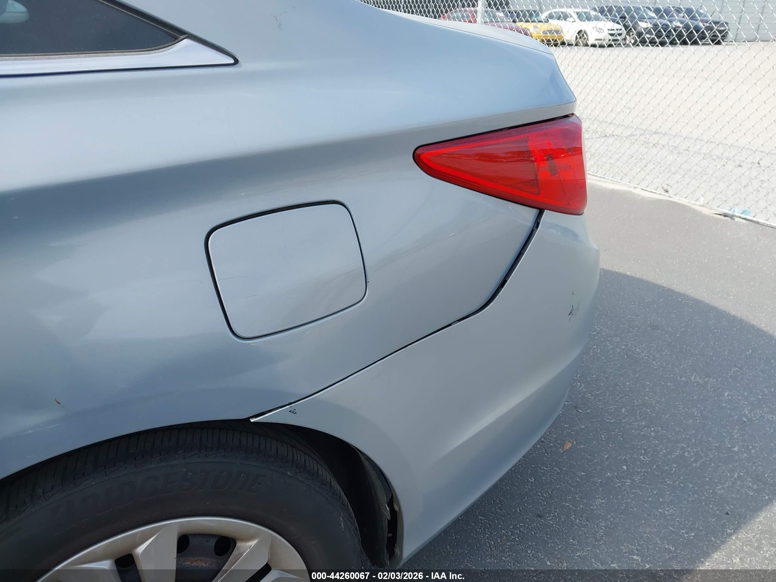 HYUNDAI SONATA image 6
