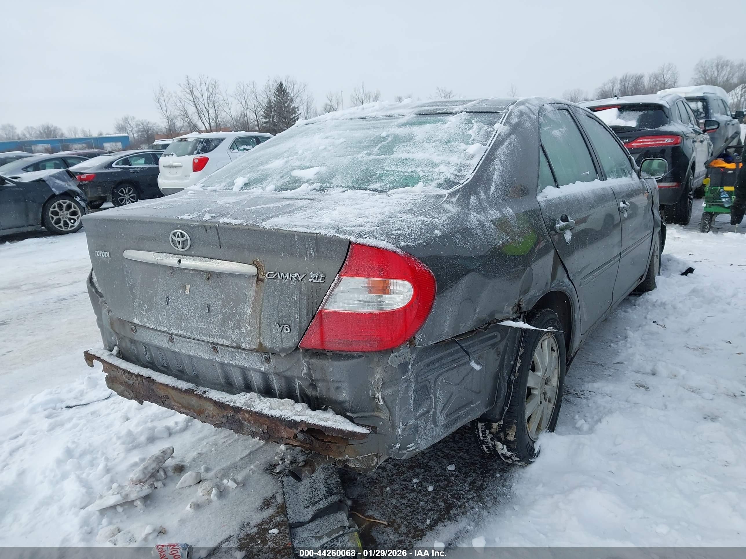 TOYOTA CAMRY image 4