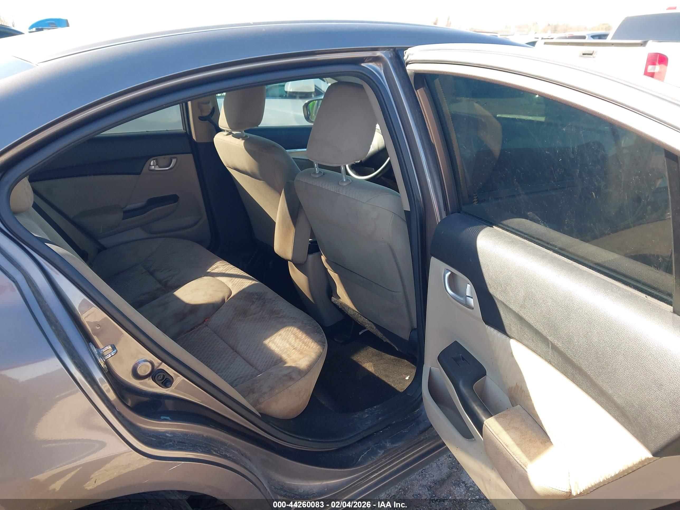 HONDA CIVIC image 8