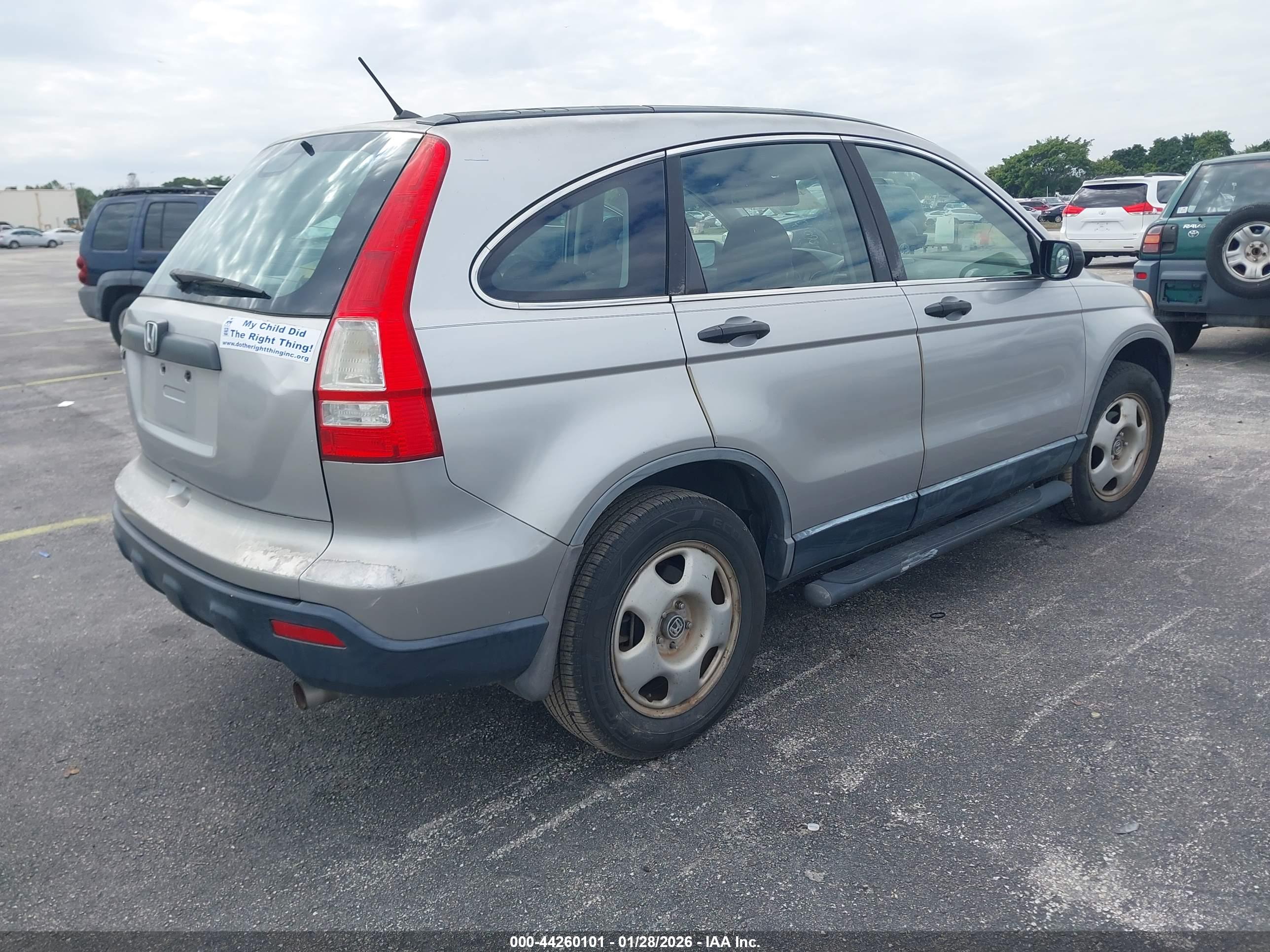 HONDA CR-V image 4