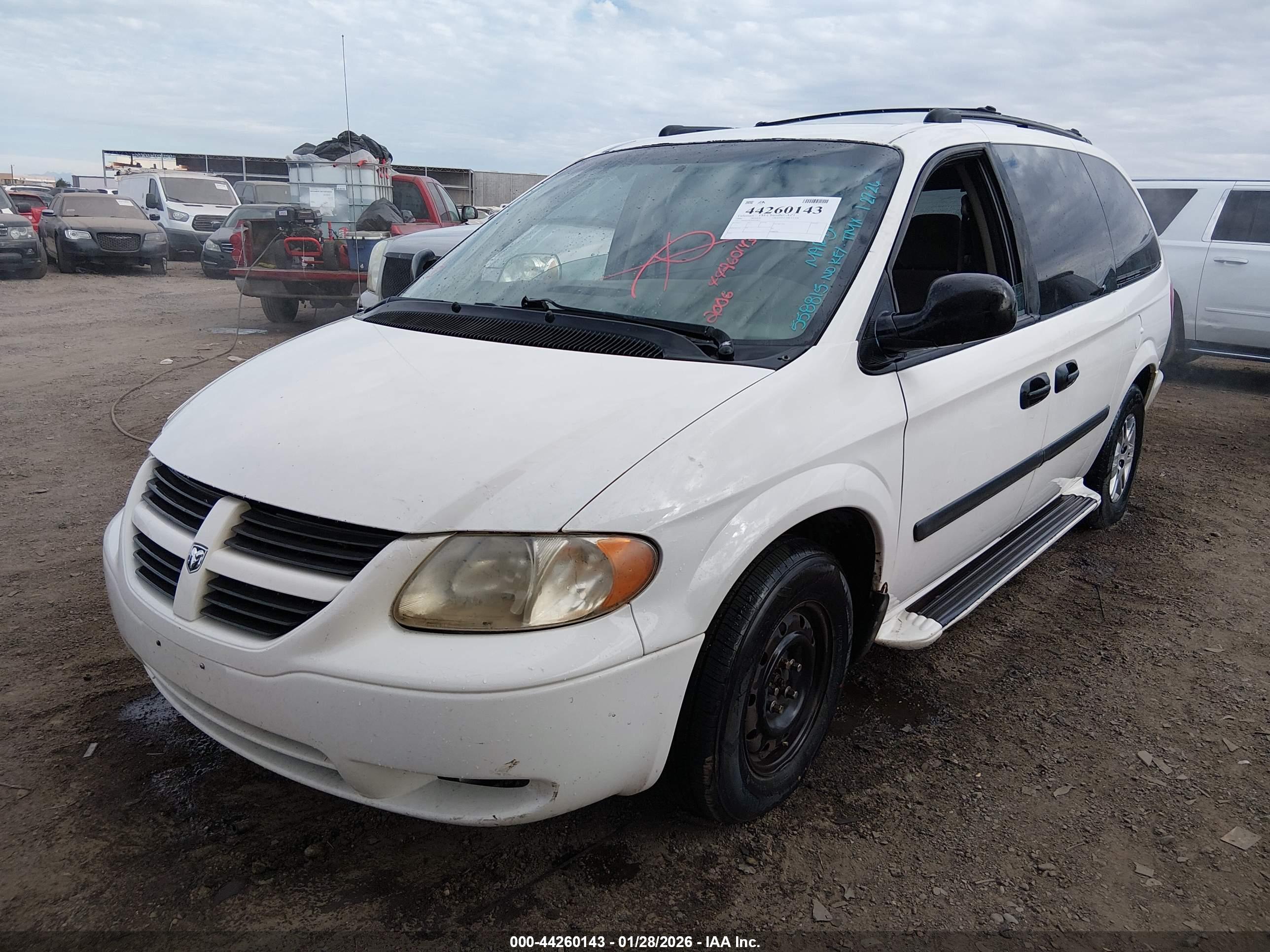 DODGE GRAND image 2
